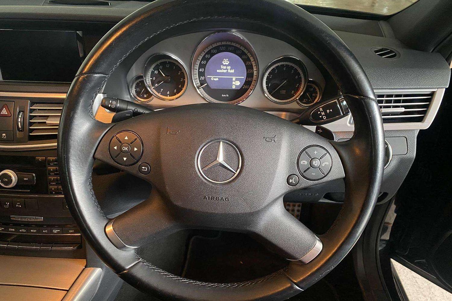 2009 MERCEDES-BENZ E500 212 AVANTGARDE 7 SP AUTOMATIC G-TRONIC 4D SEDAN