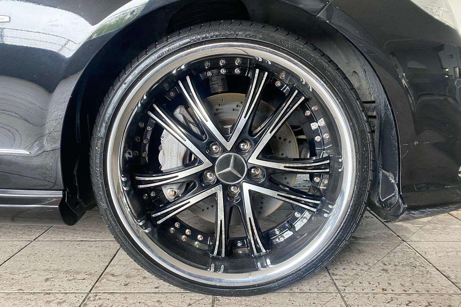 2009 MERCEDES-BENZ E500 212 AVANTGARDE 7 SP AUTOMATIC G-TRONIC 4D SEDAN