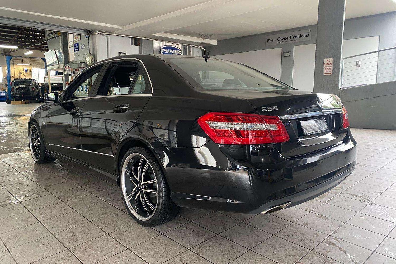 2009 MERCEDES-BENZ E500 212 AVANTGARDE 7 SP AUTOMATIC G-TRONIC 4D SEDAN