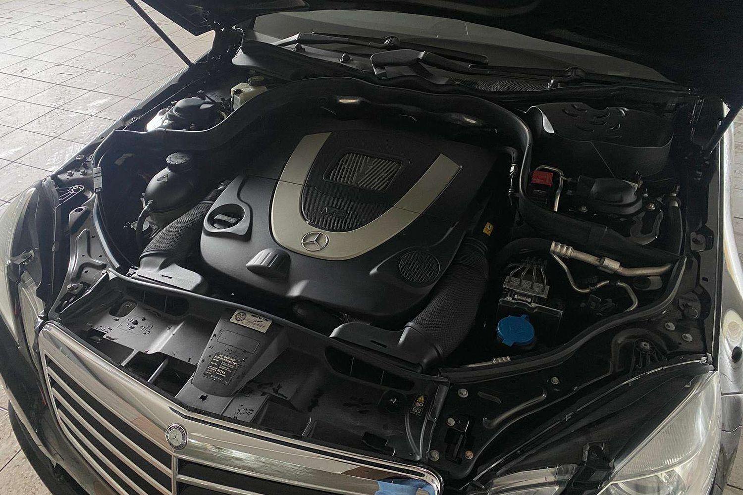 2009 MERCEDES-BENZ E500 212 AVANTGARDE 7 SP AUTOMATIC G-TRONIC 4D SEDAN