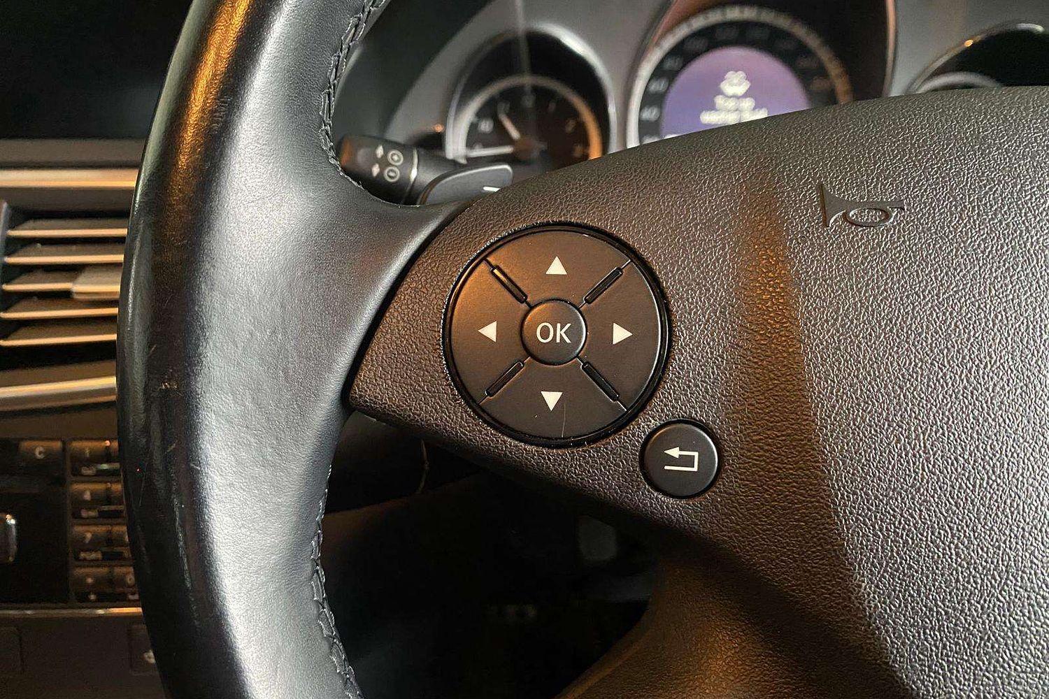 2009 MERCEDES-BENZ E500 212 AVANTGARDE 7 SP AUTOMATIC G-TRONIC 4D SEDAN