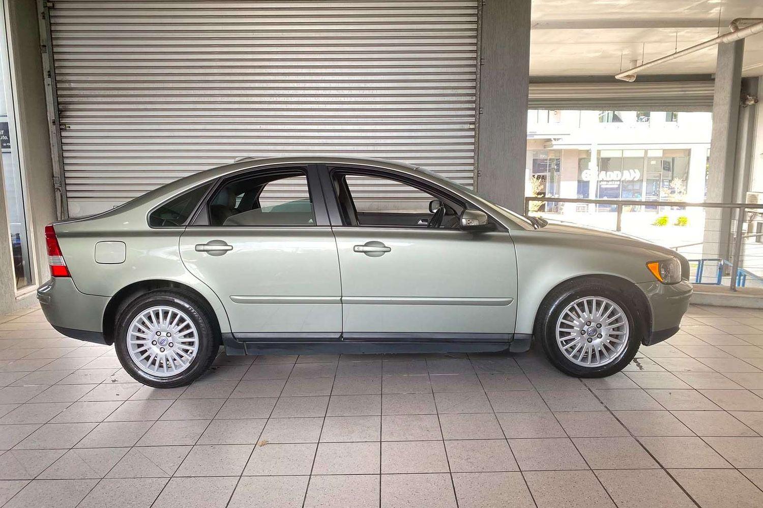 2007 VOLVO S40 MY08 2.4 S 5 SP AUTOMATIC GEARTRONIC 4D SEDAN