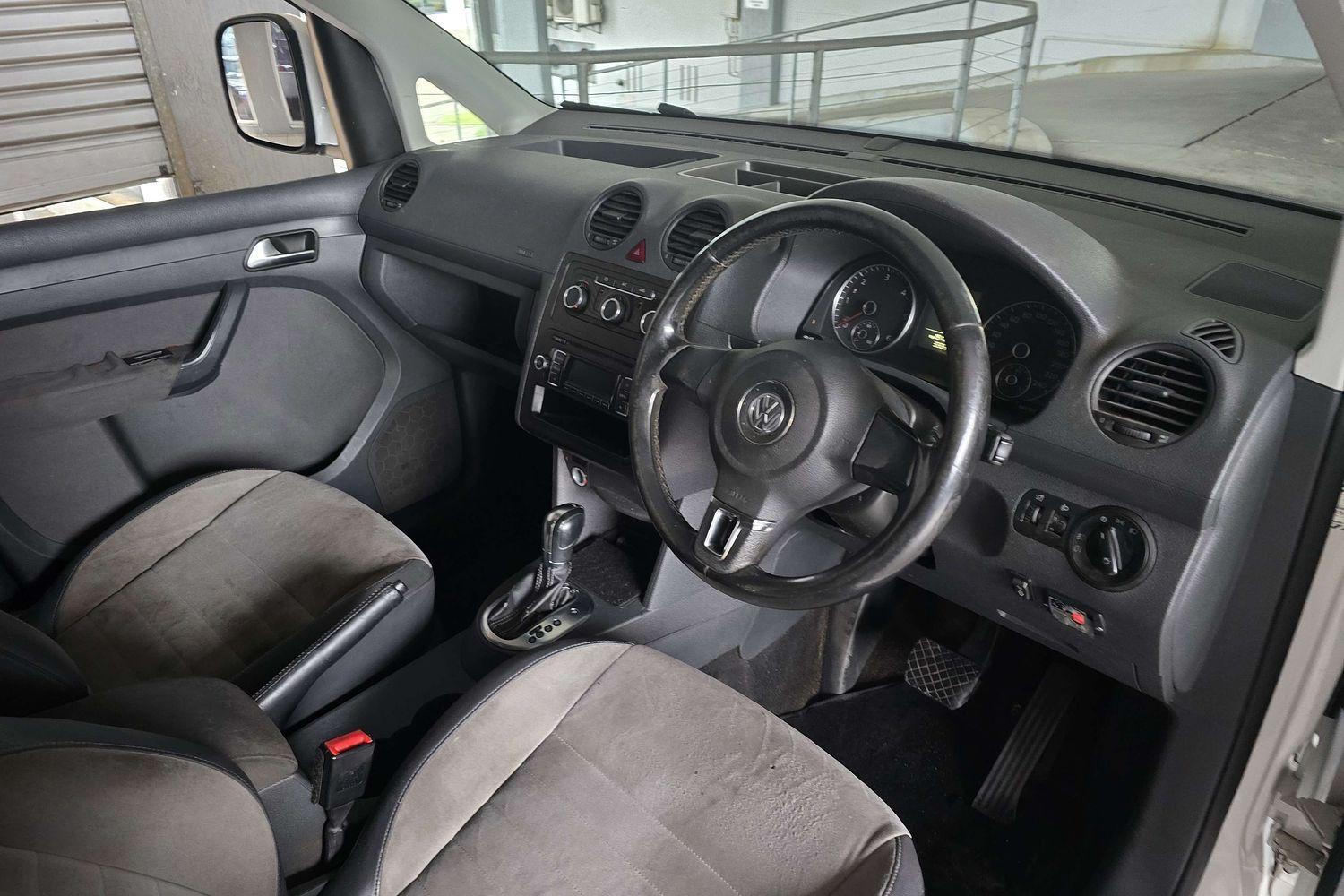2012 VOLKSWAGEN CADDY 2K MY12 MAXI LIFE COMFORTLINE 4MOTION 6 SP AUTO DIRECT SHIFT 5D WAGON