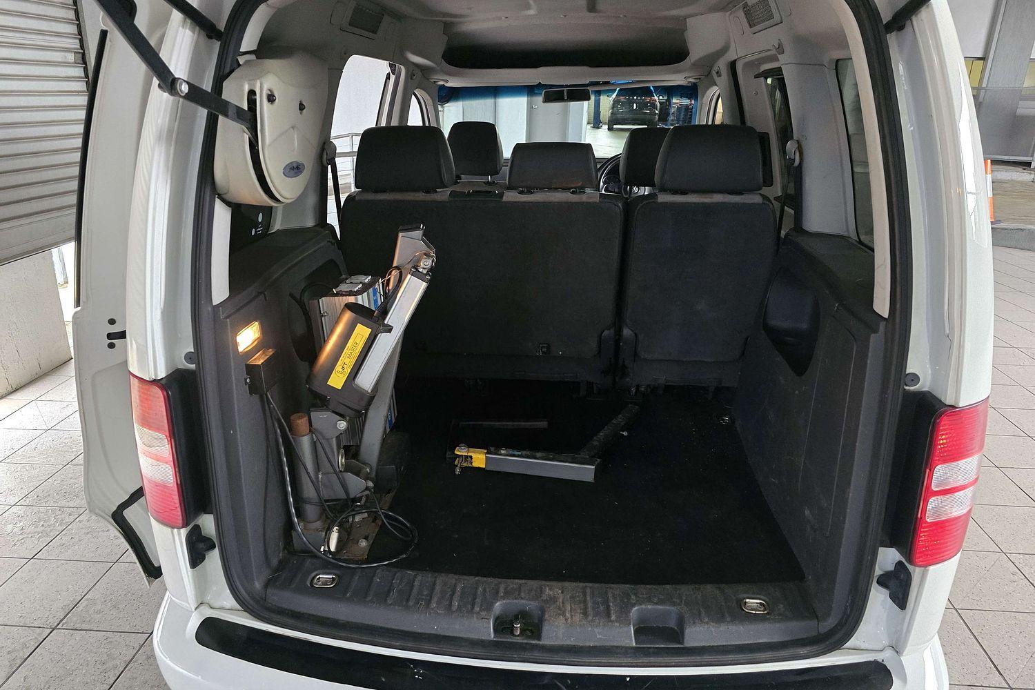 2012 VOLKSWAGEN CADDY 2K MY12 MAXI LIFE COMFORTLINE 4MOTION 6 SP AUTO DIRECT SHIFT 5D WAGON