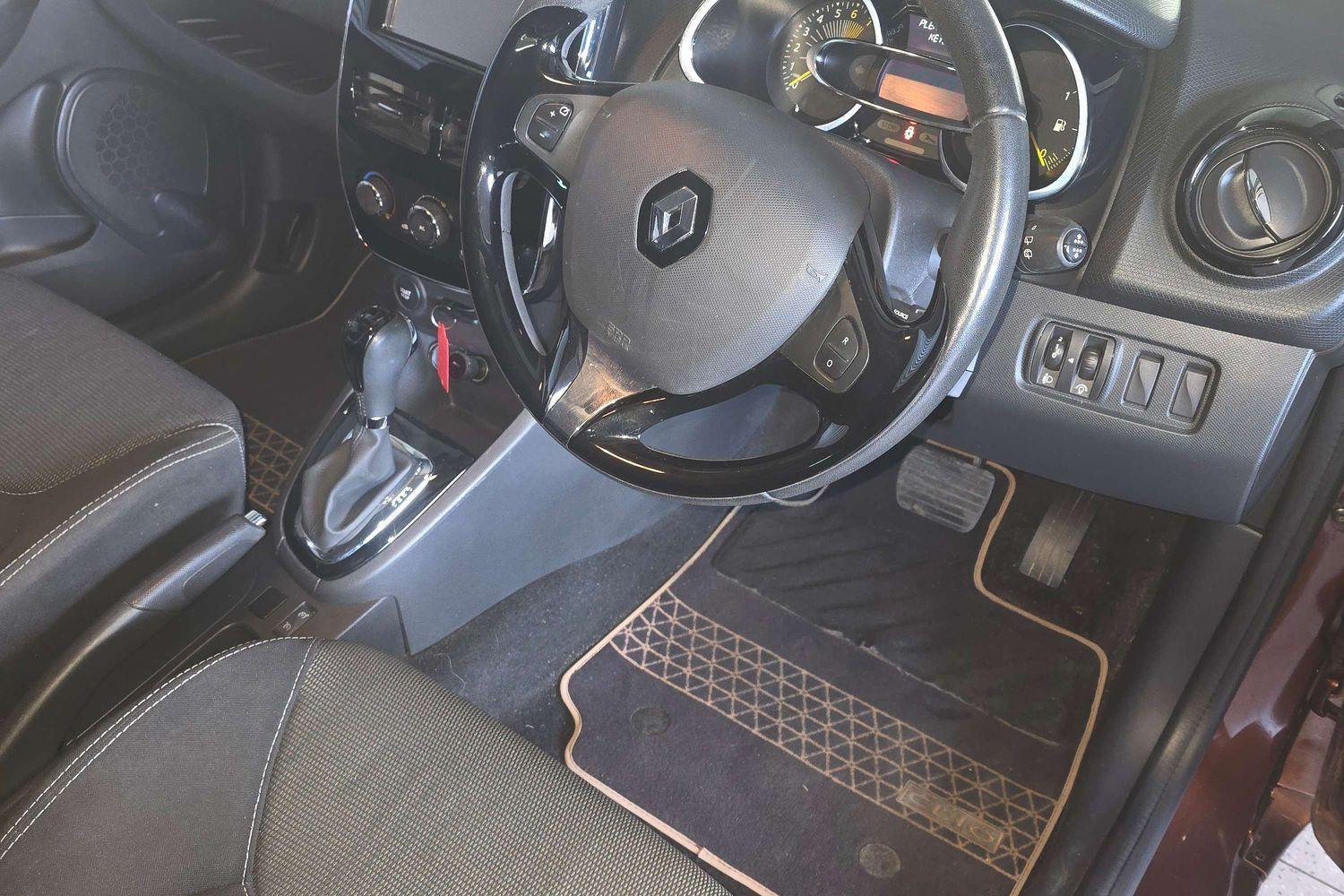 2014 RENAULT CLIO IV B98 EXPRESSION AUTOMATIC HATCHBACK