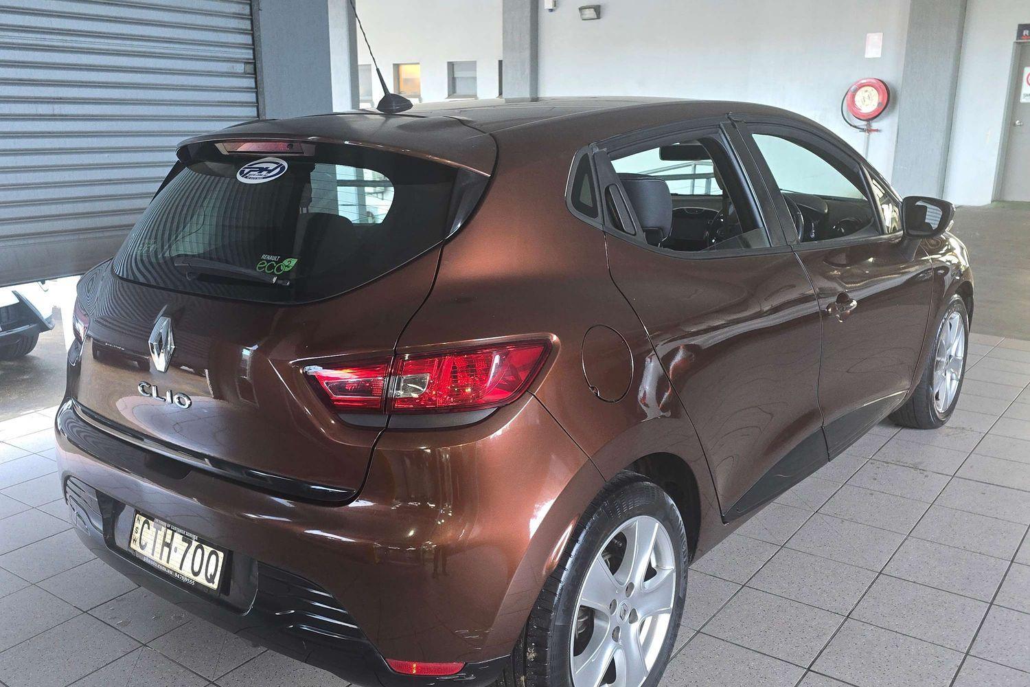 2014 RENAULT CLIO IV B98 EXPRESSION AUTOMATIC HATCHBACK