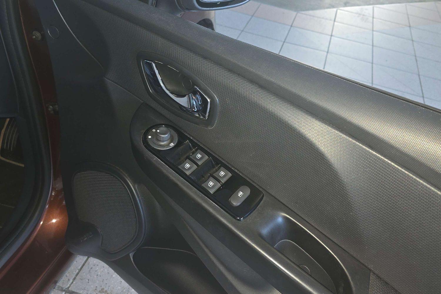 2014 RENAULT CLIO IV B98 EXPRESSION AUTOMATIC HATCHBACK