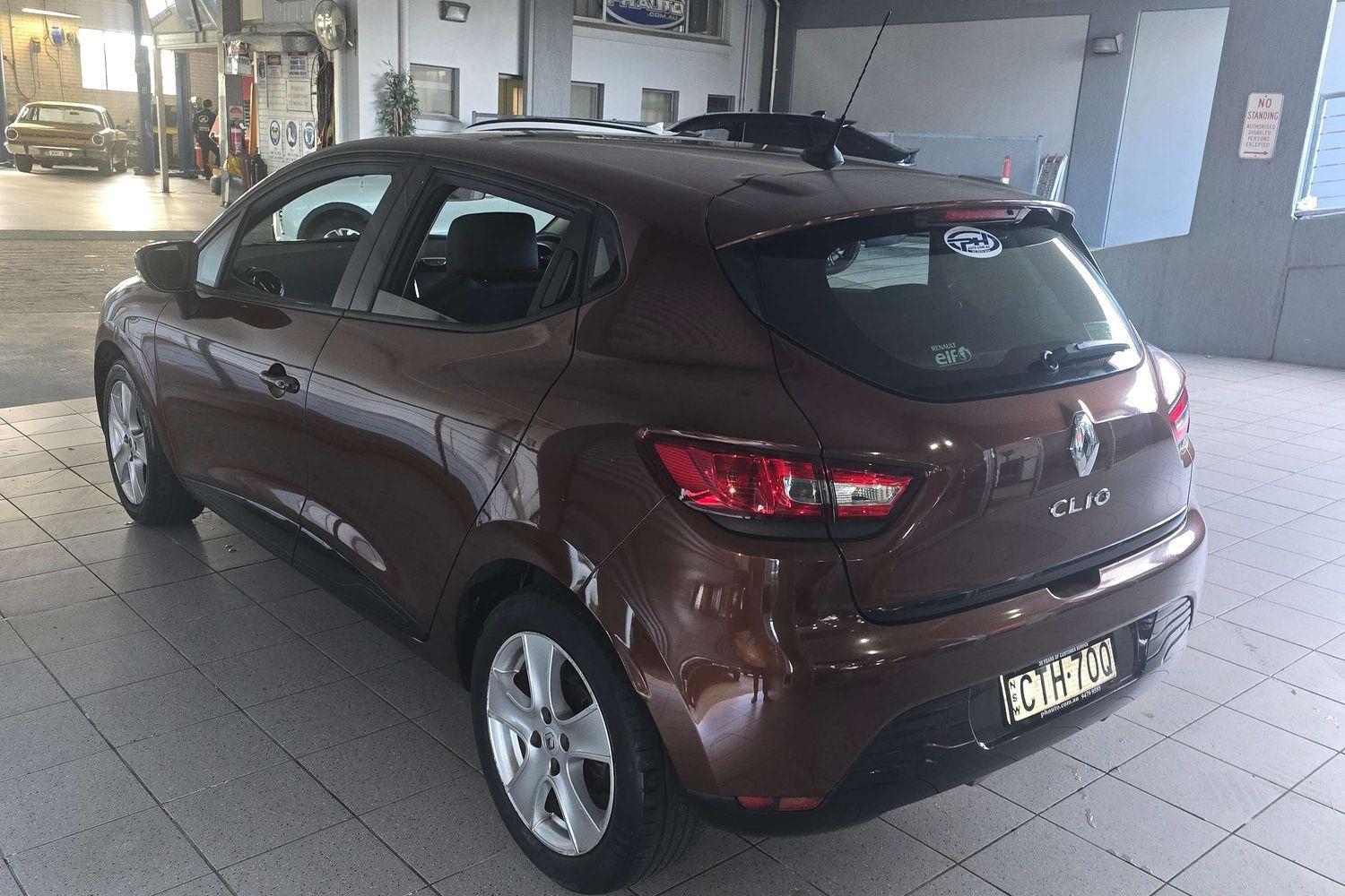 2014 RENAULT CLIO IV B98 EXPRESSION AUTOMATIC HATCHBACK