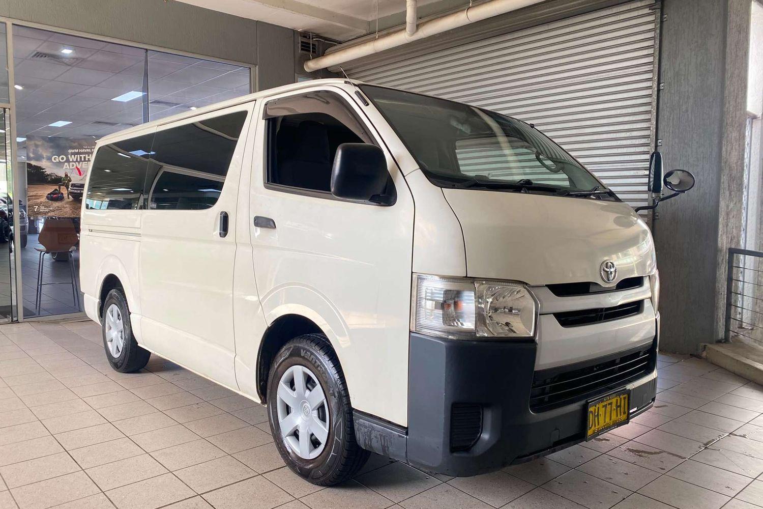 2015 TOYOTA HIACE TRH201R MY14 LWB 4 SP AUTOMATIC 4D VAN