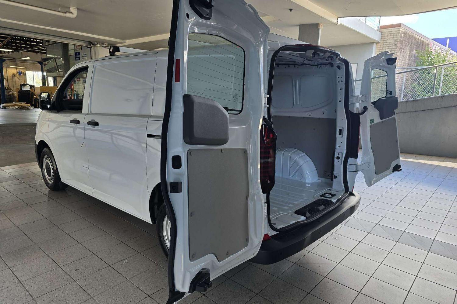 2025 VOLKSWAGEN TRANSPORTER T6.1 MY24 TDI340 7 SP AUTO DIRECT SHIFT 3D VAN