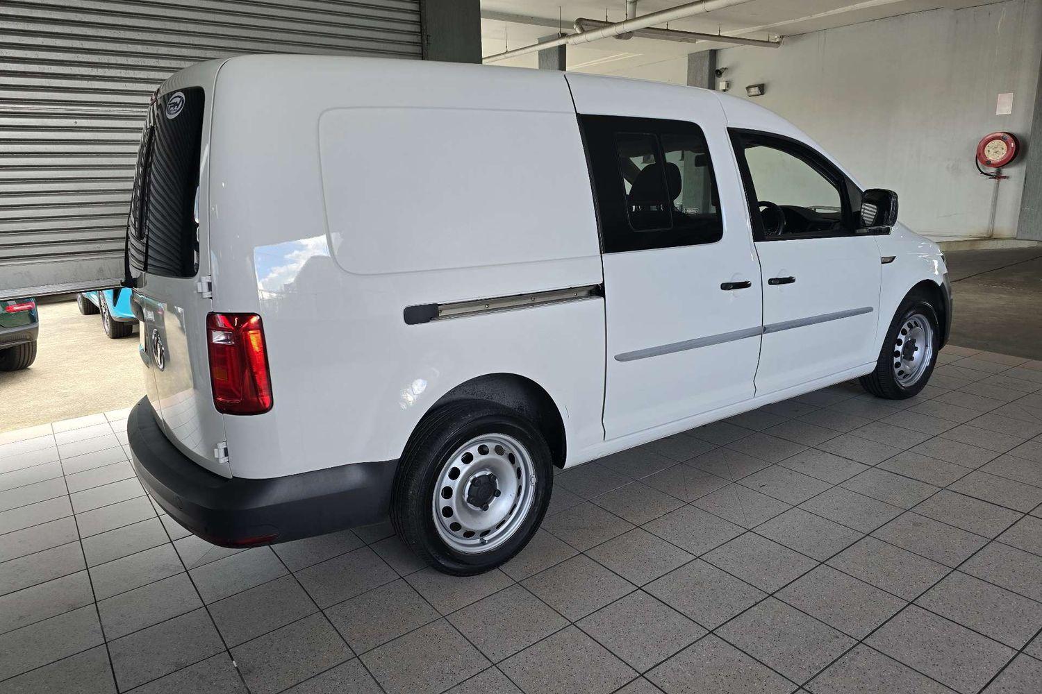 2018 VOLKSWAGEN CADDY 2K MY18 MAXI CREWVAN TSI220 7 SP AUTO DIRECT SHIFT 3D VAN