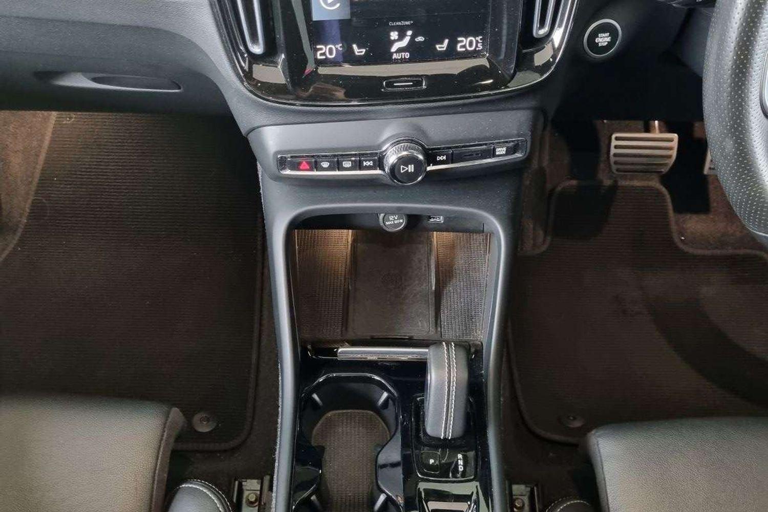 2021 VOLVO XC40 536 MY21 RECHARGE PHEV (FWD) 7 SP AUTO DUAL CLUTCH 4D WAGON