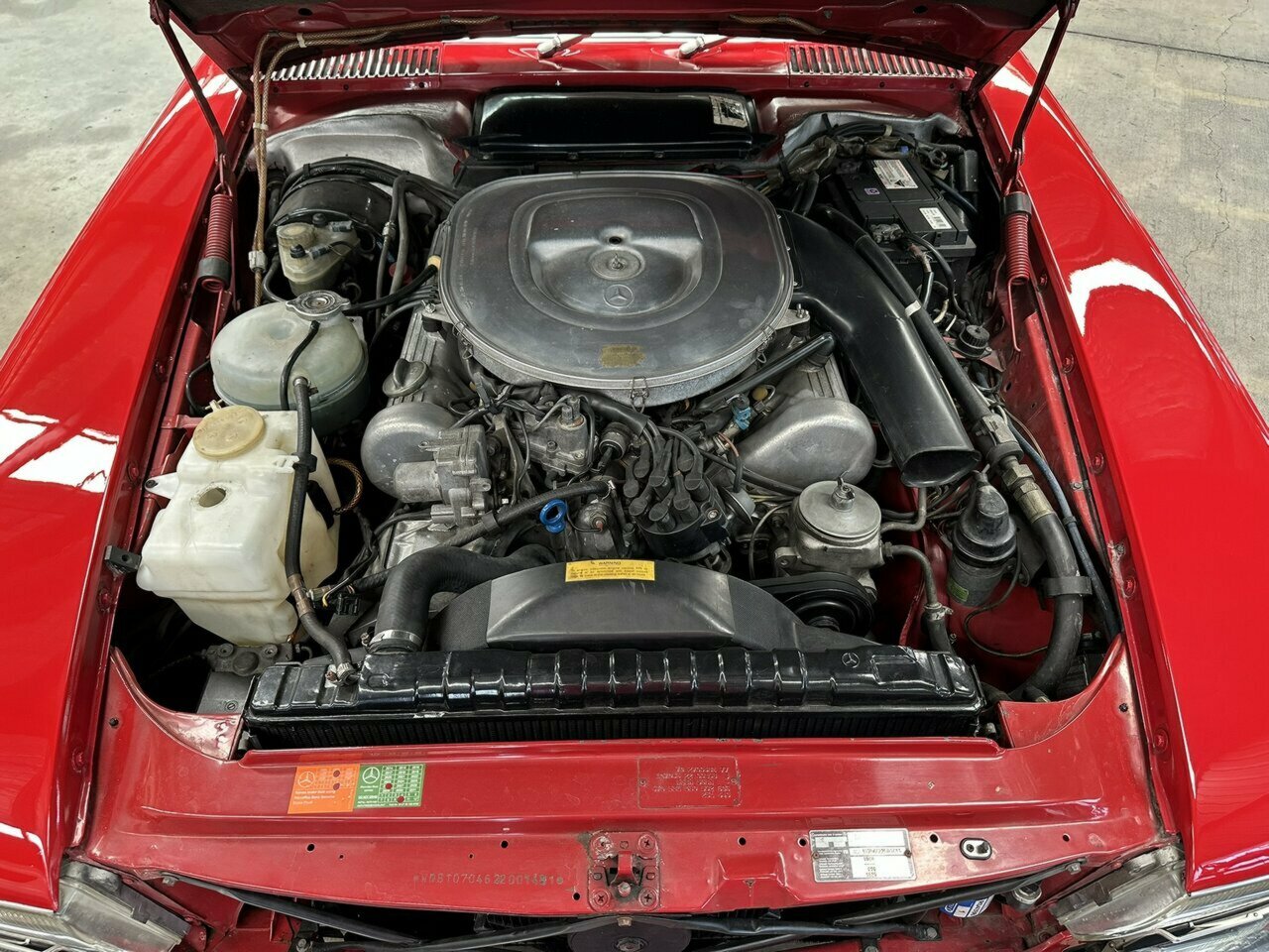 1980 MERCEDES-BENZ 500 W107 SL 4 SP AUTOMATIC CONVERTIBLE