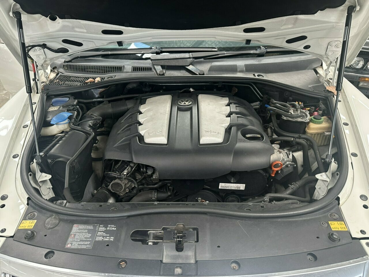 2007 VOLKSWAGEN TOUAREG 7L MY07 UPDATE V6 TDI 6 SP AUTOMATIC TIPTRONIC 4D WAGON