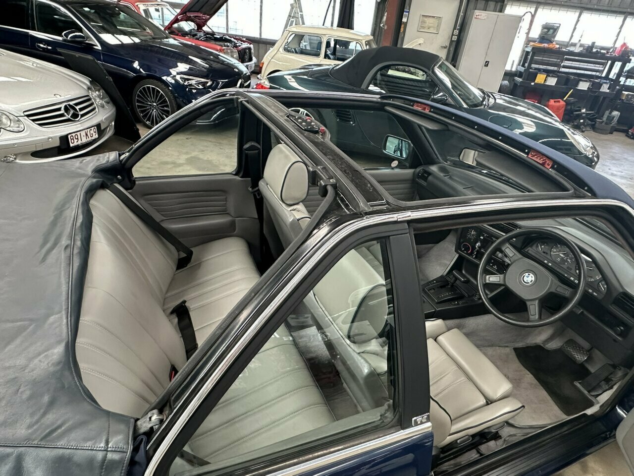 1987 BMW 3 18i 4 SP AUTOMATIC 2D CABRIOLET