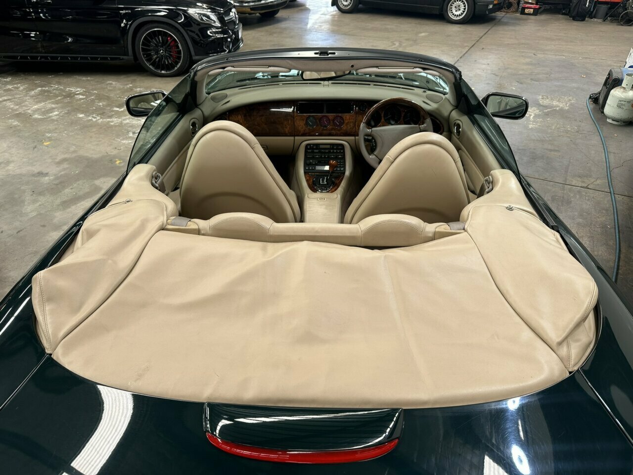 1999 JAGUAR XK8 CLASSIC 5 SP AUTOMATIC 2D CONVERTIBLE