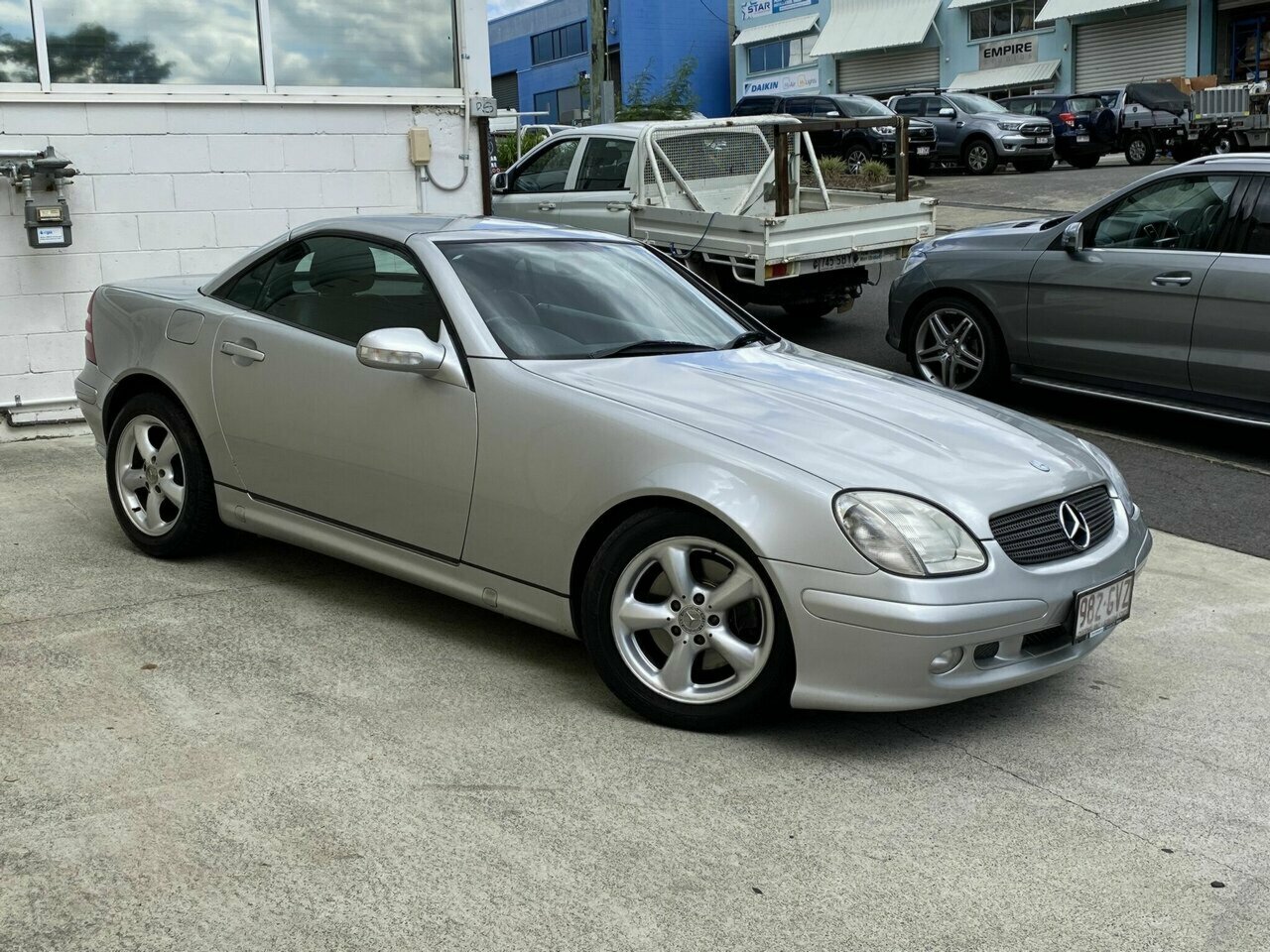 2002 MERCEDES-BENZ SLK320 202 5 SP AUTOMATIC 2D CONVERTIBLE