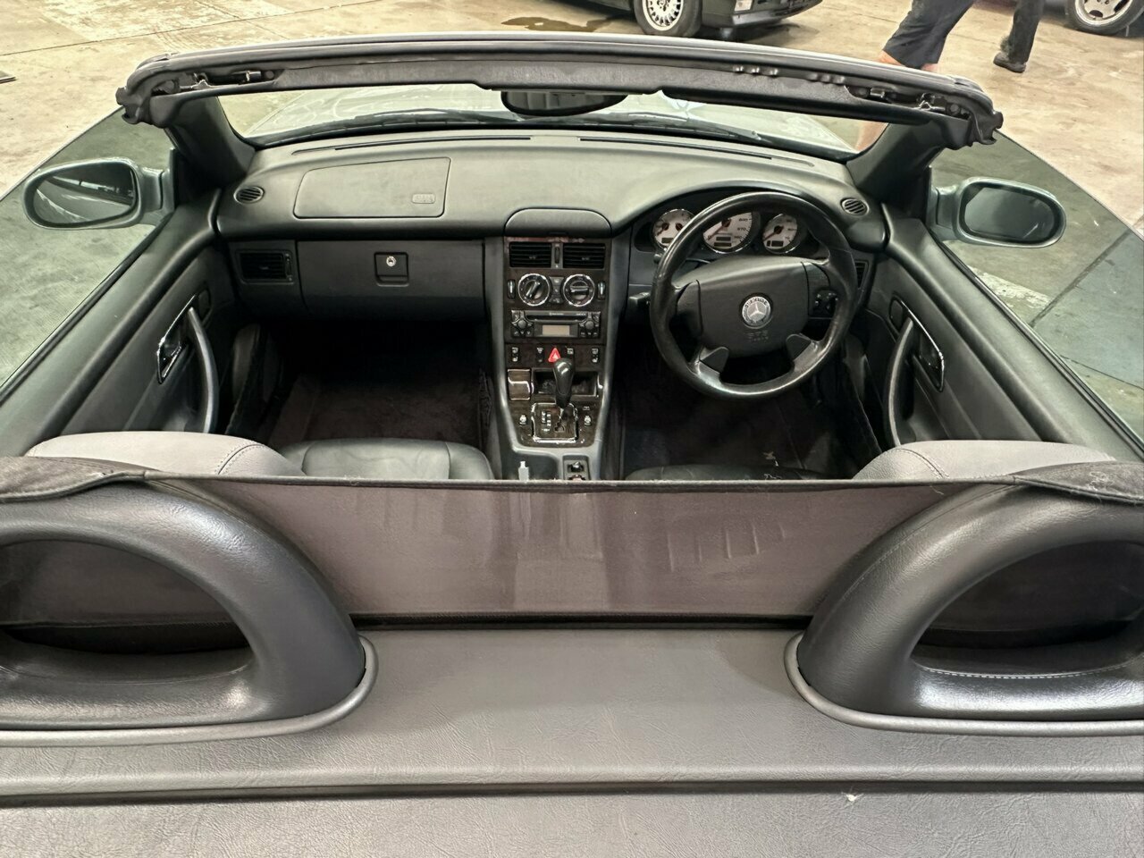 2002 MERCEDES-BENZ SLK 202 32 KOMPRESSOR AMG 5 SP AUTOMATIC SPEEDSHIFT 2D CONVERTIBLE