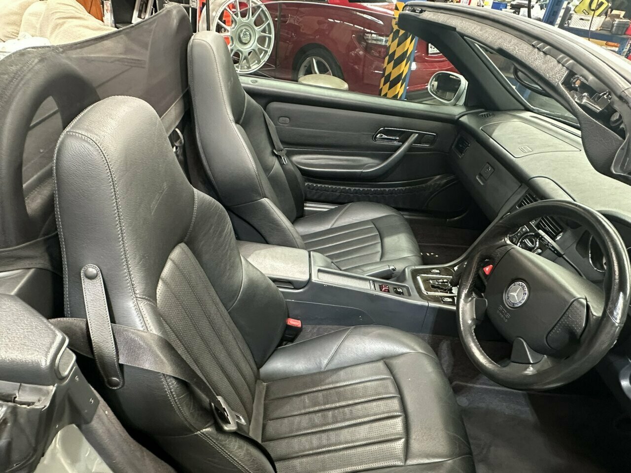 2002 MERCEDES-BENZ SLK 202 32 KOMPRESSOR AMG 5 SP AUTOMATIC SPEEDSHIFT 2D CONVERTIBLE
