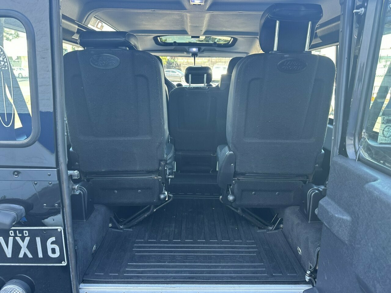 2008 LAND ROVER DEFENDER MY09 110 SVX (4X4) 6 SP MANUAL 4D WAGON