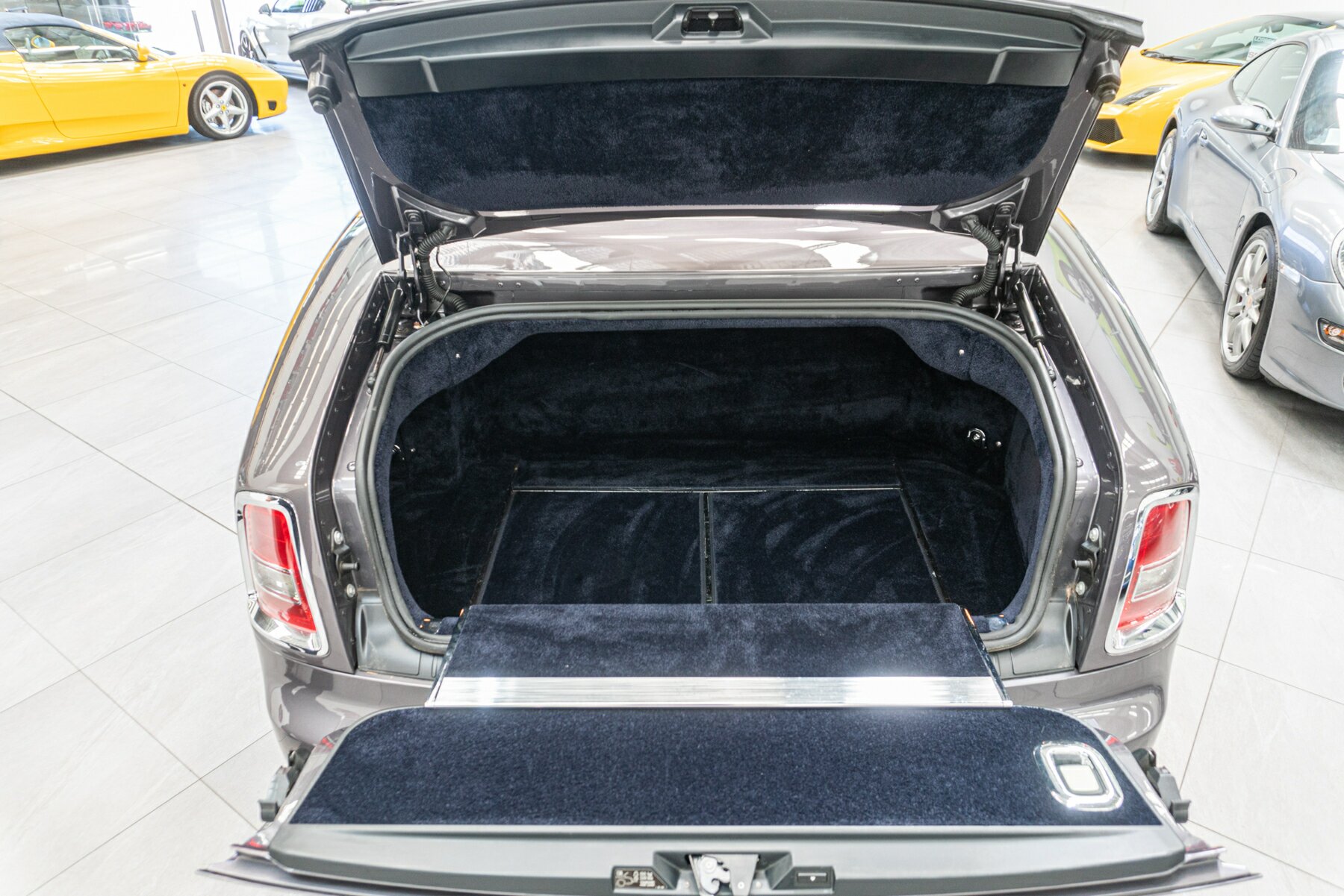 2008 ROLLS-ROYCE PHANTOM 4 SP AUTOMATIC 2D COUPE