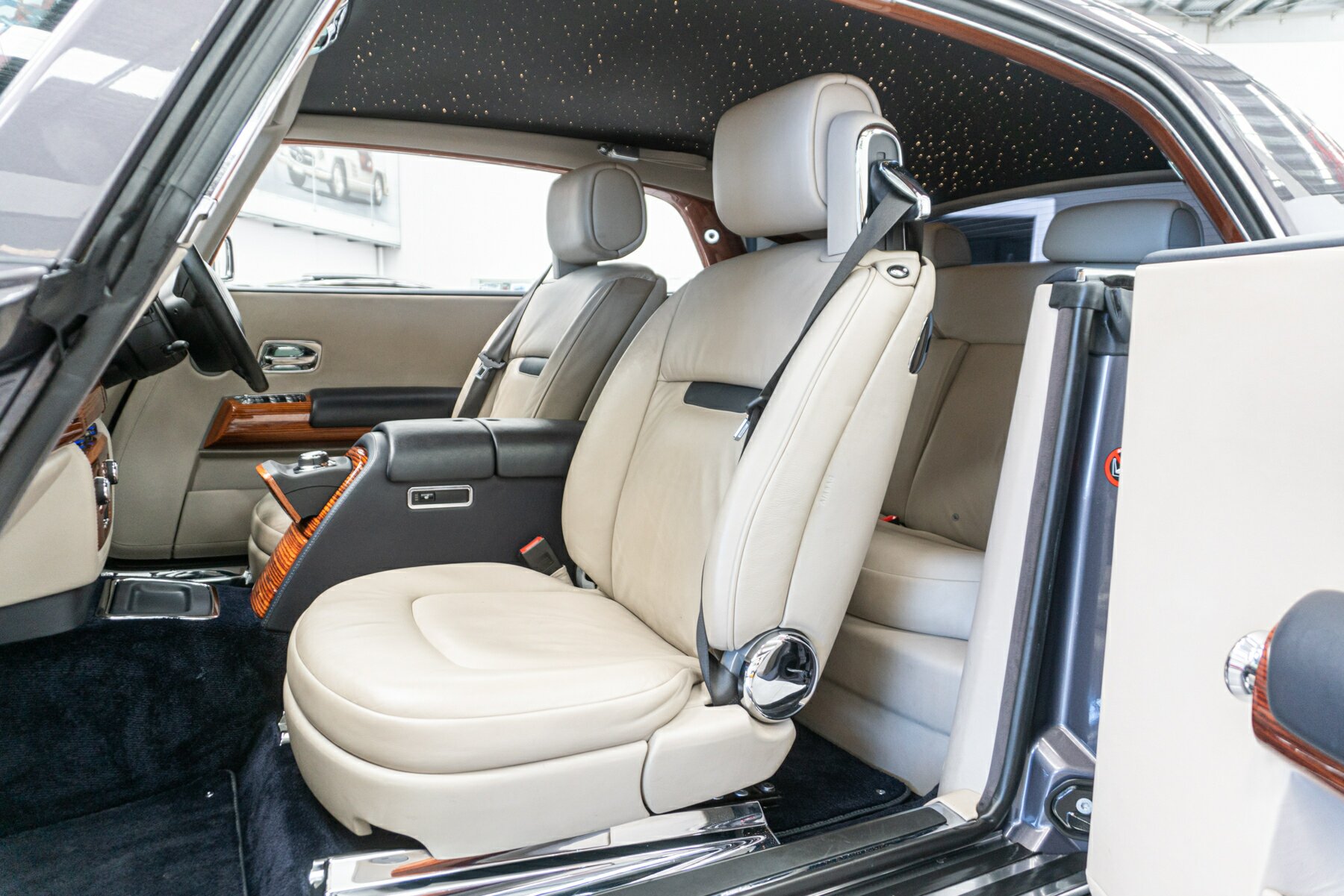 2008 ROLLS-ROYCE PHANTOM 4 SP AUTOMATIC 2D COUPE