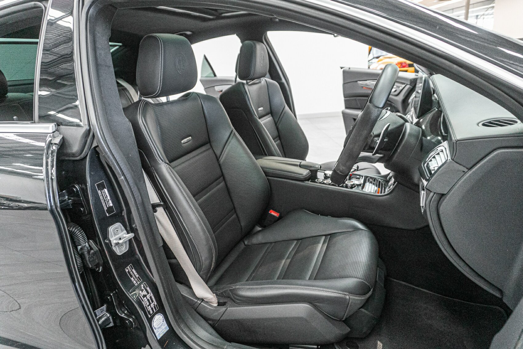 2015 MERCEDES-BENZ CLS 218 MY15 63 AMG S 7 SP AUTOMATIC G-TRONIC 4D COUPE
