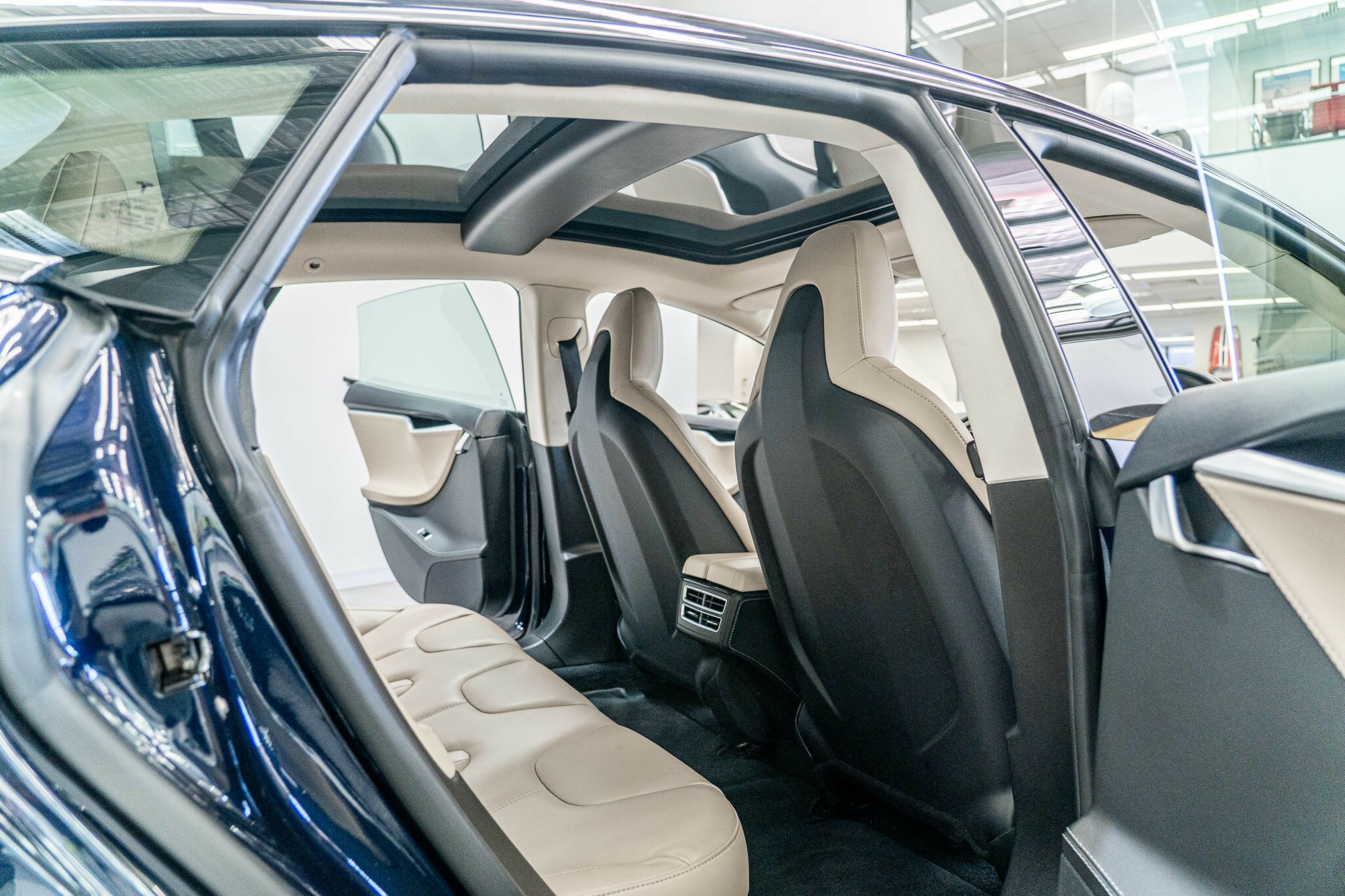 2014 TESLA MODEL S 85 1 SP AUTOMATIC 4D HATCHBACK