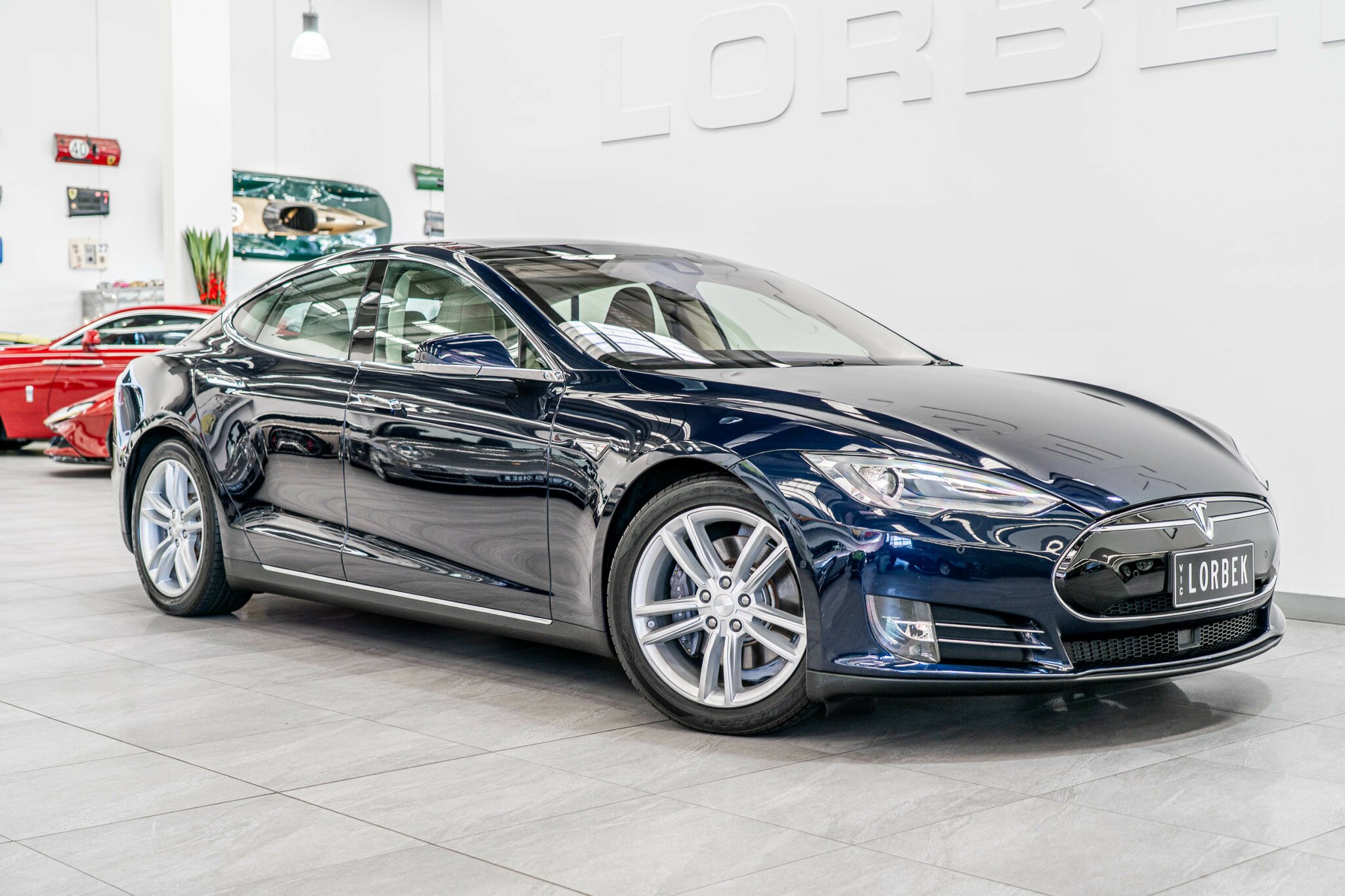 2014 TESLA MODEL S 85 1 SP AUTOMATIC 4D HATCHBACK
