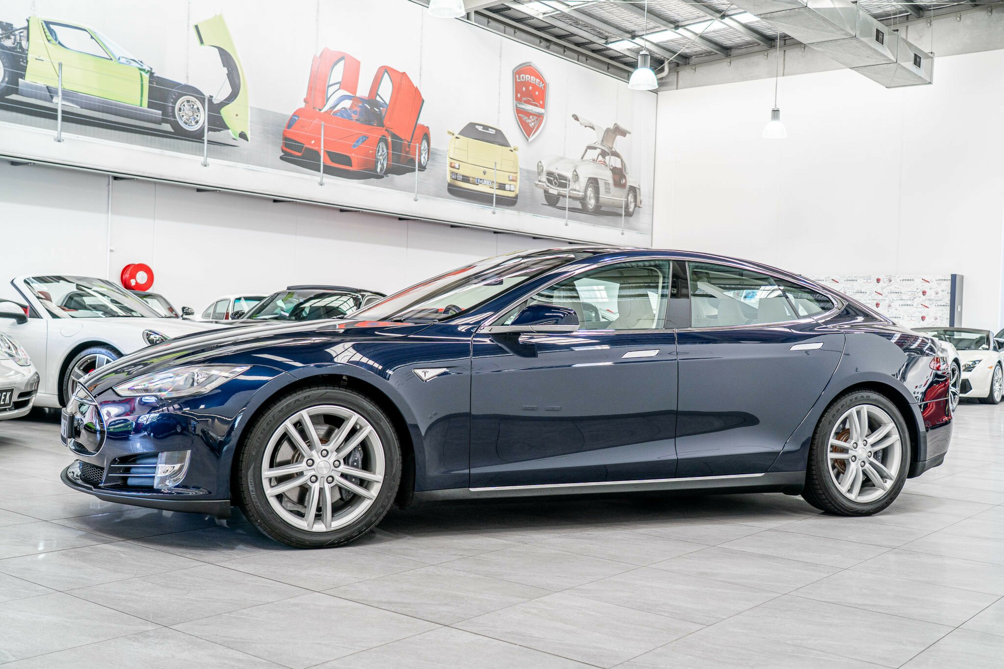 2014 TESLA MODEL S 85 1 SP AUTOMATIC 4D HATCHBACK