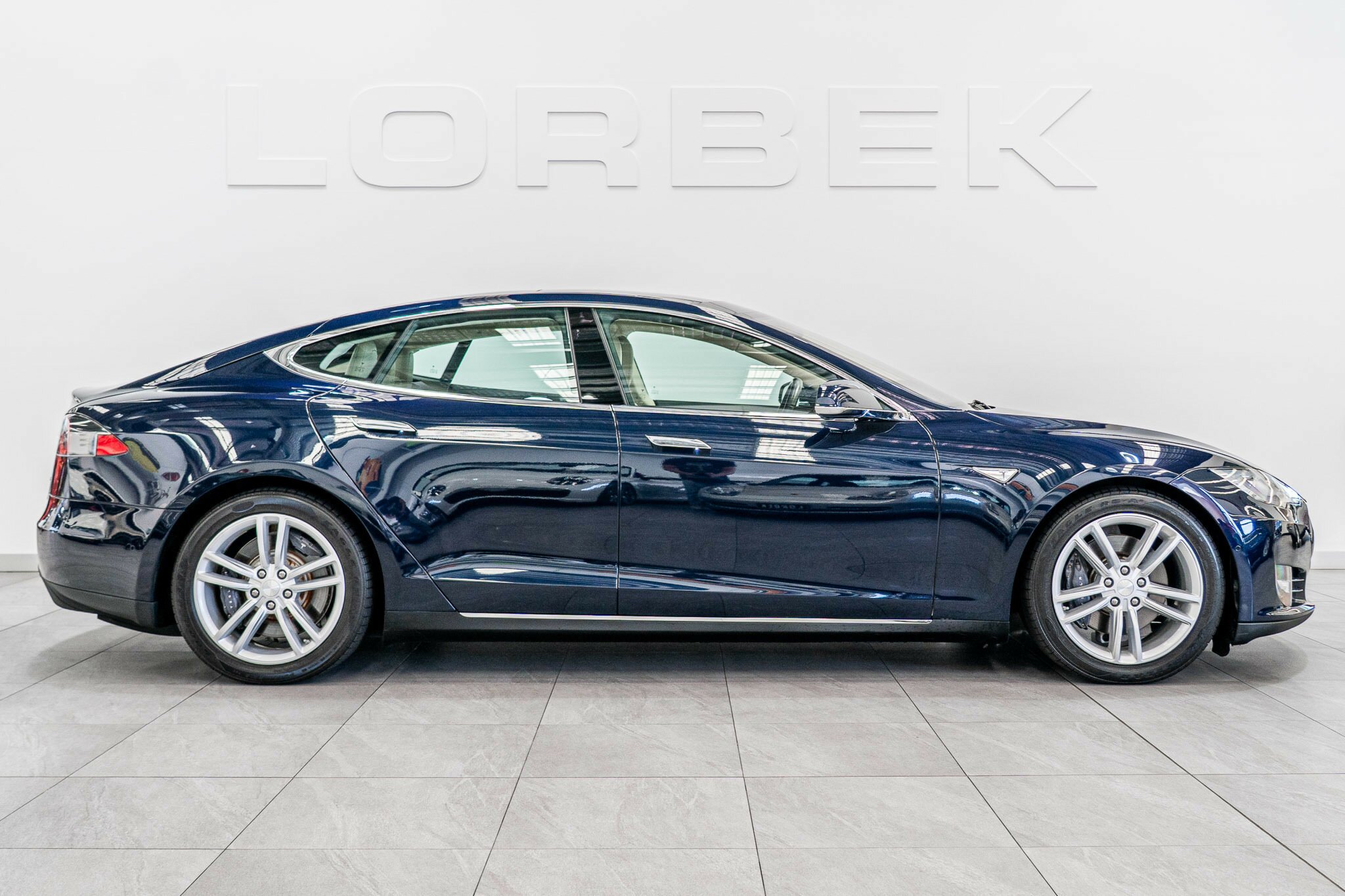 2014 TESLA MODEL S 85 1 SP AUTOMATIC 4D HATCHBACK