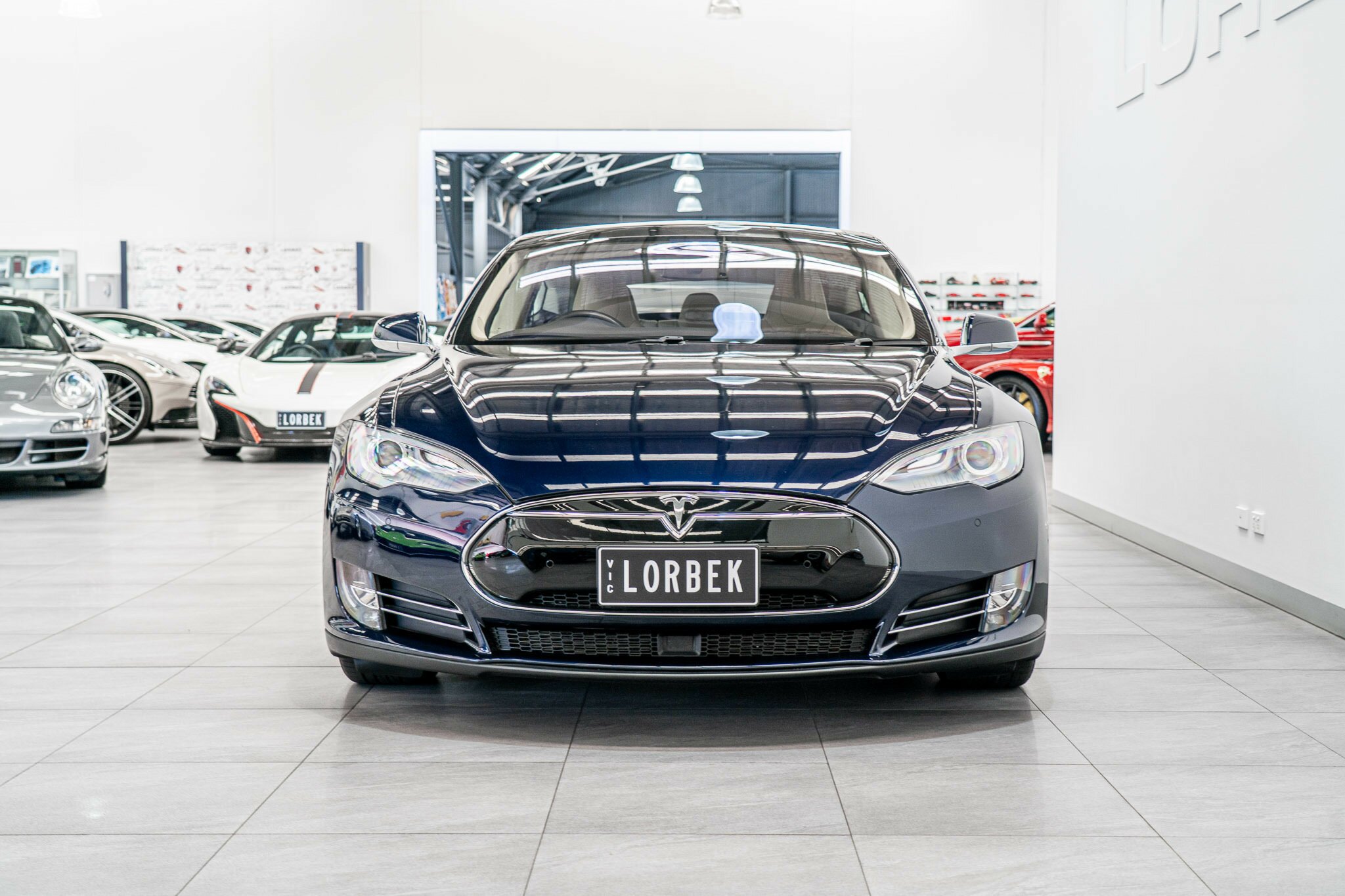 2014 TESLA MODEL S 85 1 SP AUTOMATIC 4D HATCHBACK