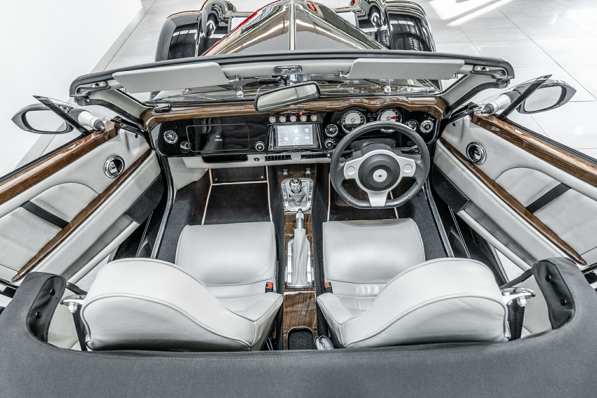 2018 MORGAN AERO 8 SERIES 5 6 SP MANUAL 2D ROADSTER