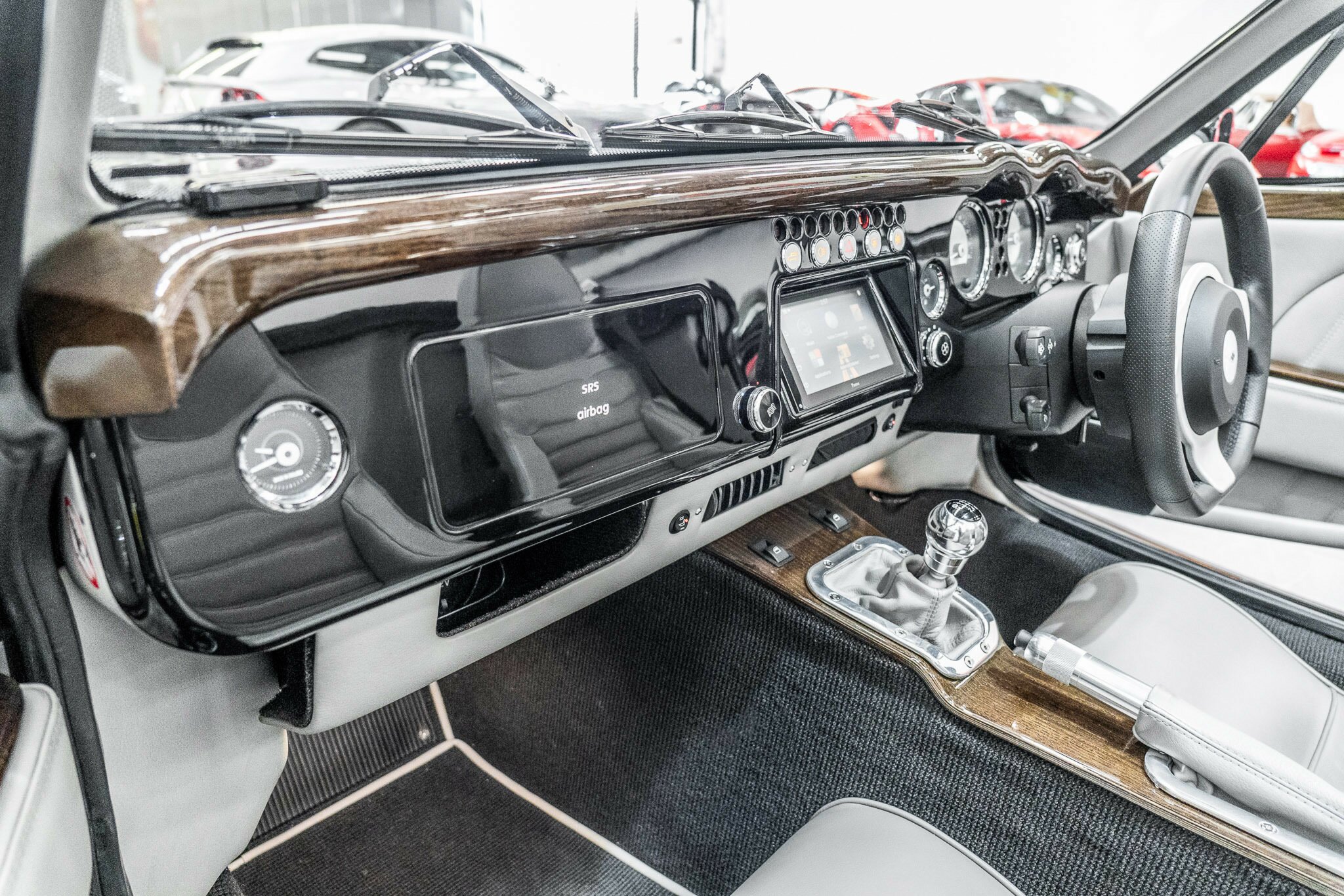 2018 MORGAN AERO 8 SERIES 5 6 SP MANUAL 2D ROADSTER