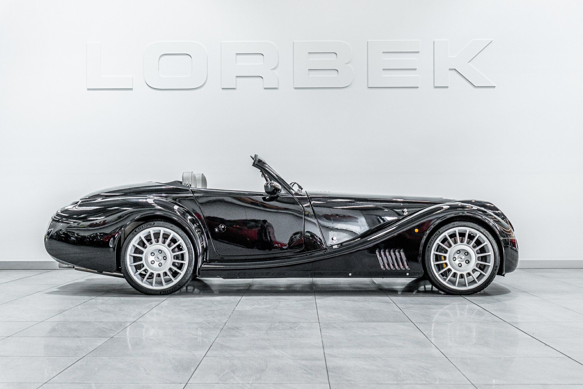 2018 MORGAN AERO 8 SERIES 5 6 SP MANUAL 2D ROADSTER