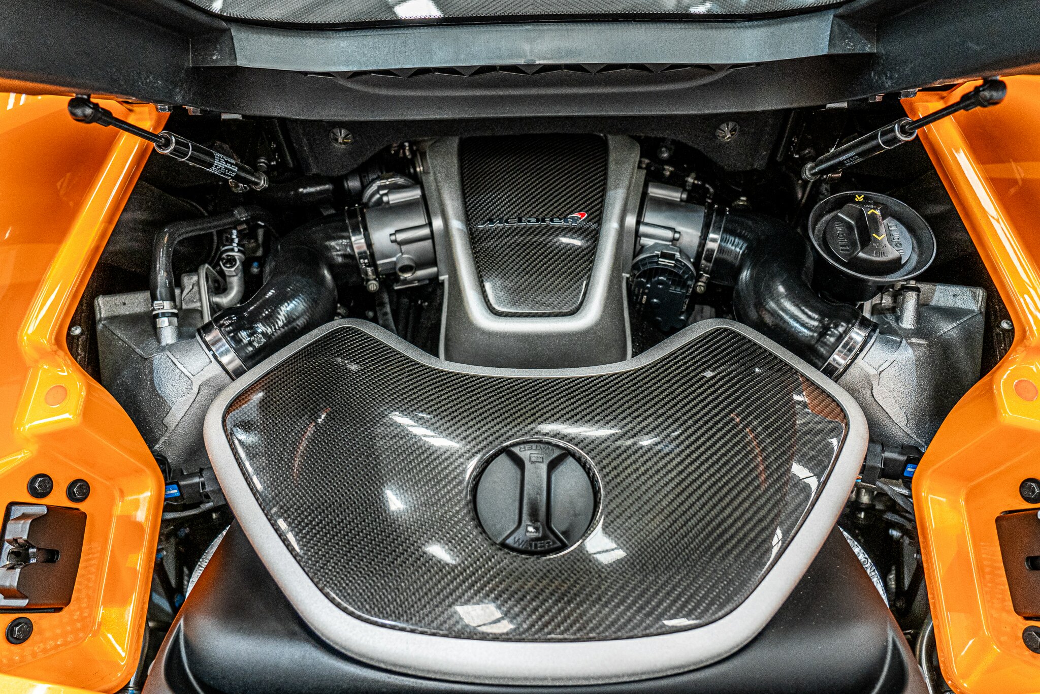 2016 McLAREN 650S 7 SP AUTOMATIC 2D CONVERTIBLE
