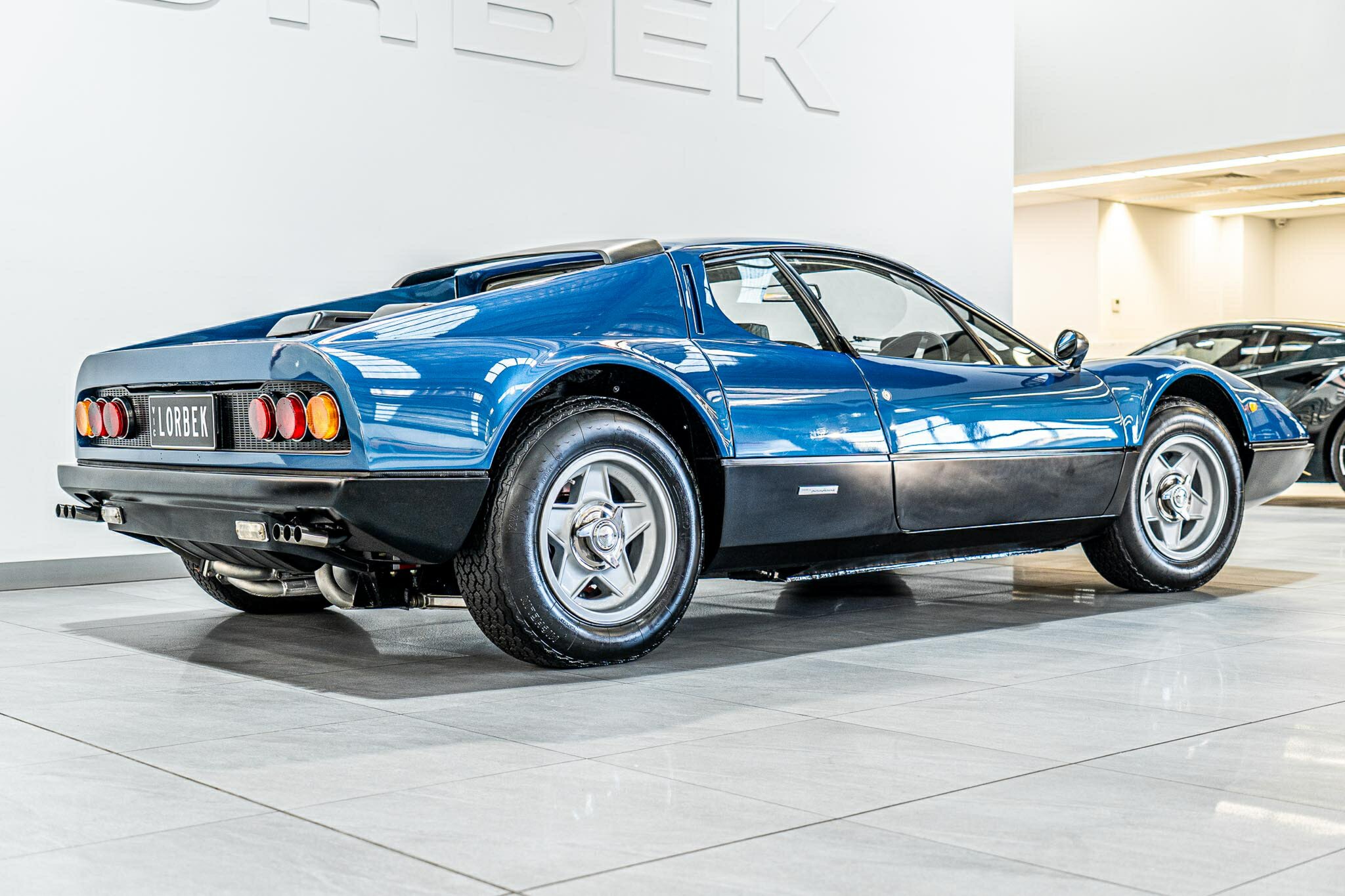 1974 FERRARI 365 GT4 BERLINETTA BOXER 5 SP MANUAL 2D COUPE