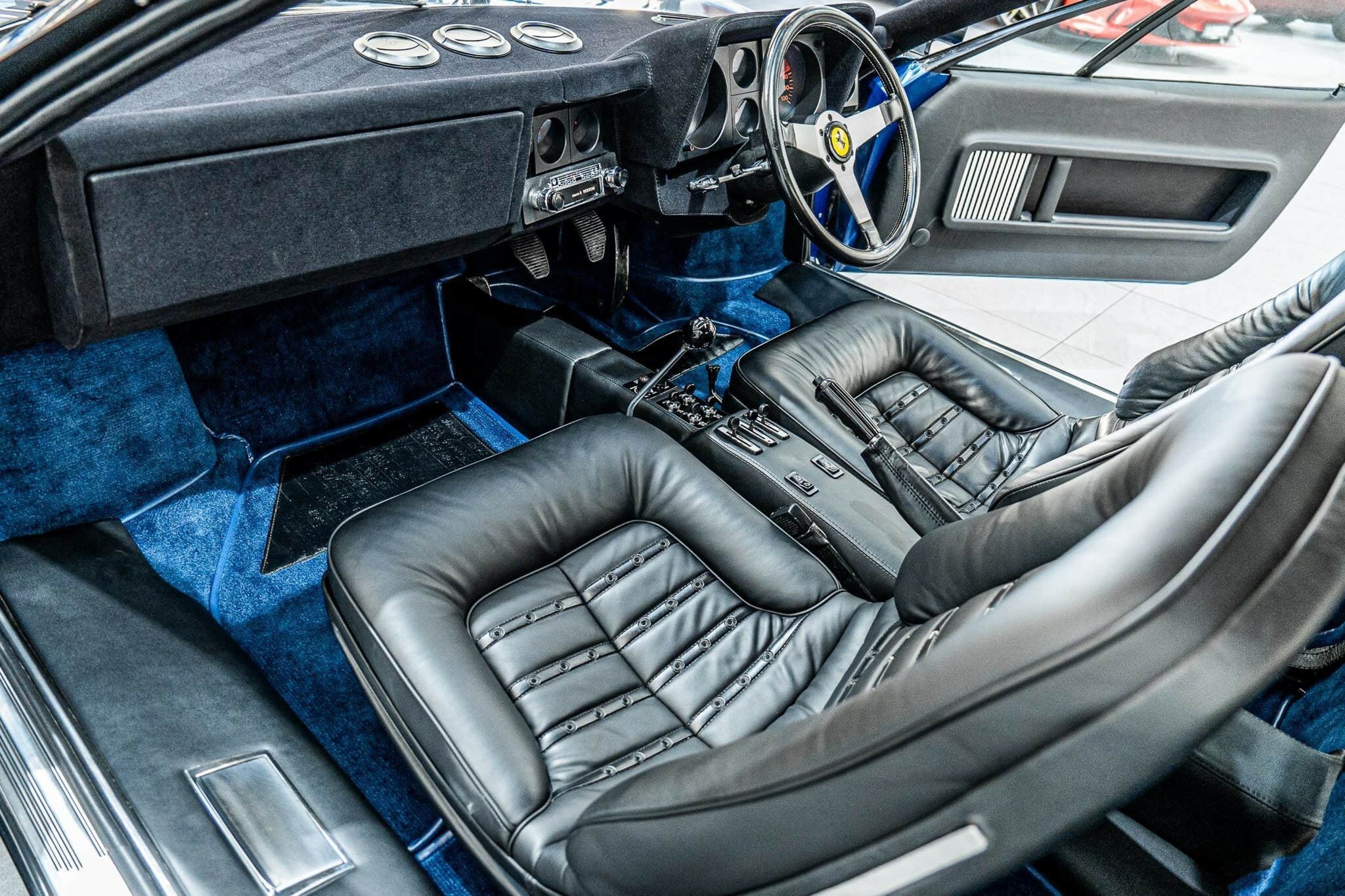 1974 FERRARI 365 GT4 BERLINETTA BOXER 5 SP MANUAL 2D COUPE