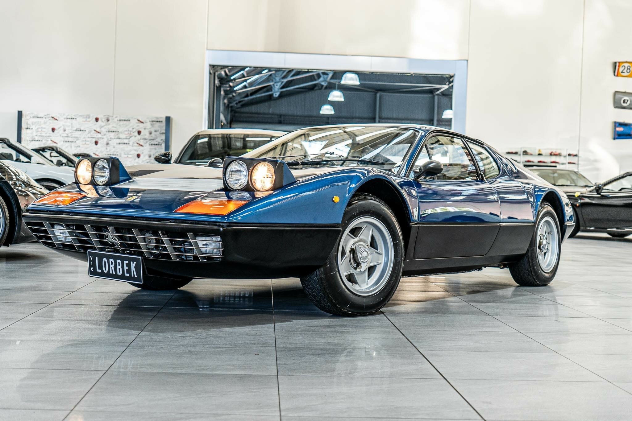 1974 FERRARI 365 GT4 BERLINETTA BOXER 5 SP MANUAL 2D COUPE