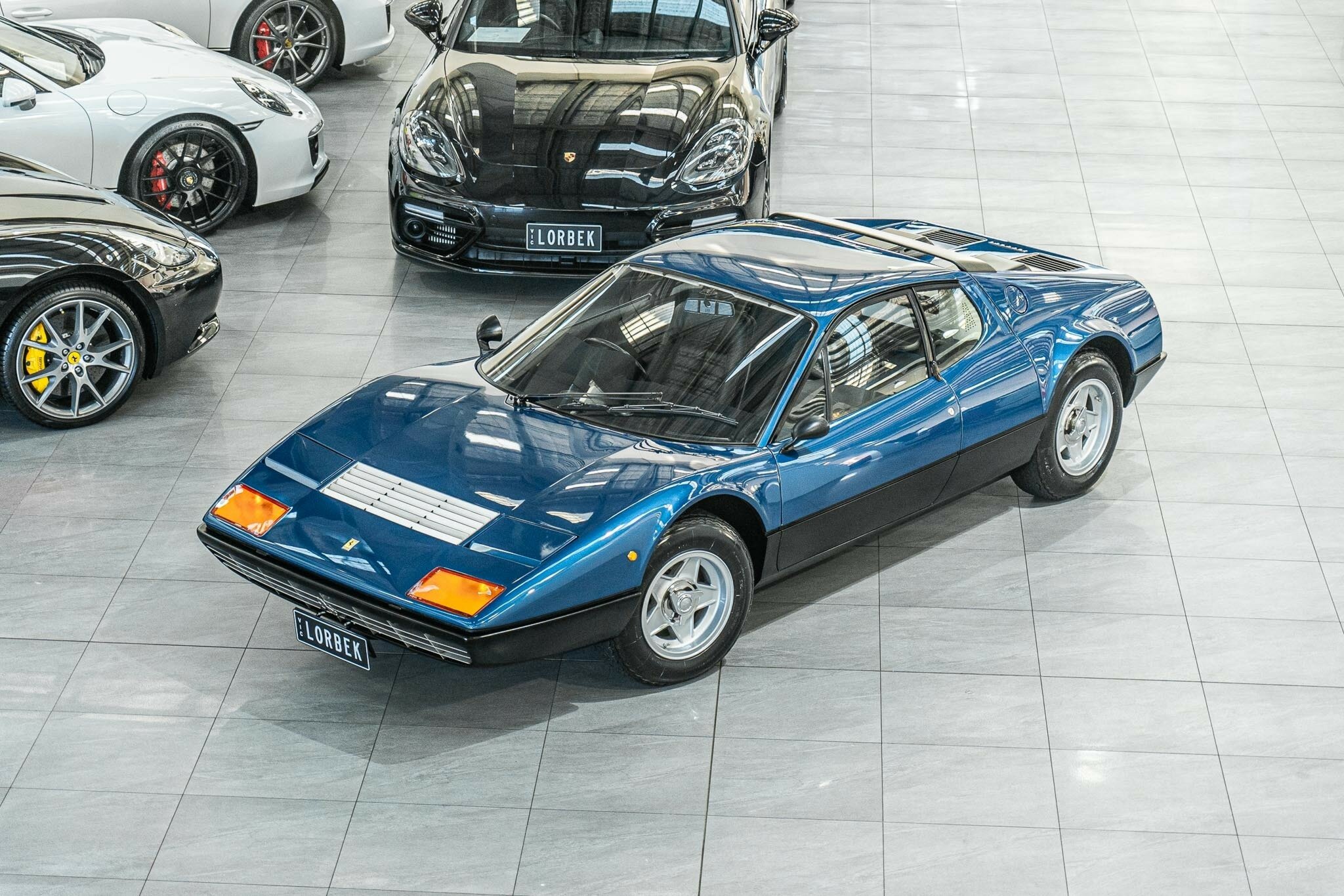 1974 FERRARI 365 GT4 BERLINETTA BOXER 5 SP MANUAL 2D COUPE