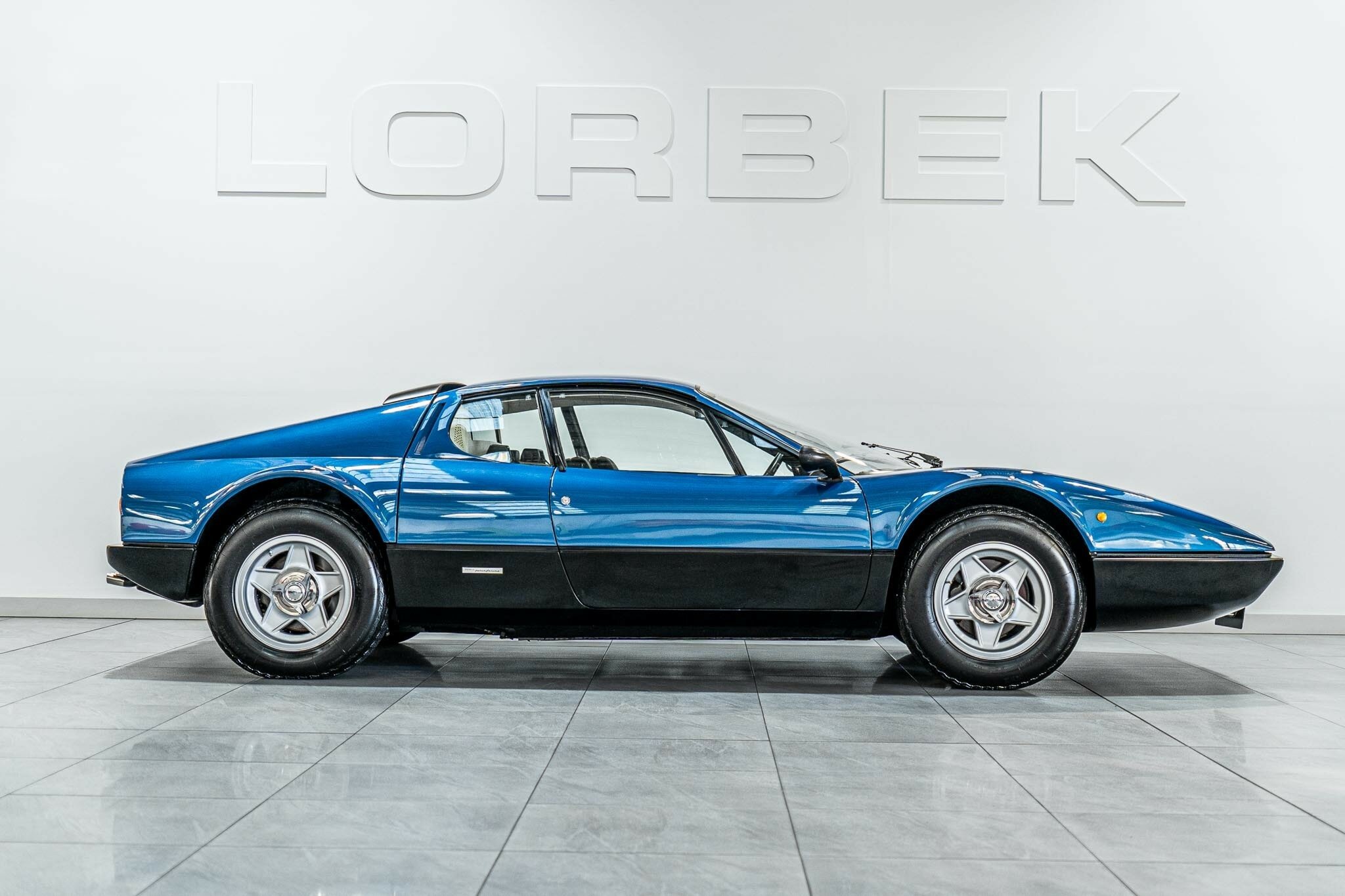 1974 FERRARI 365 GT4 BERLINETTA BOXER 5 SP MANUAL 2D COUPE