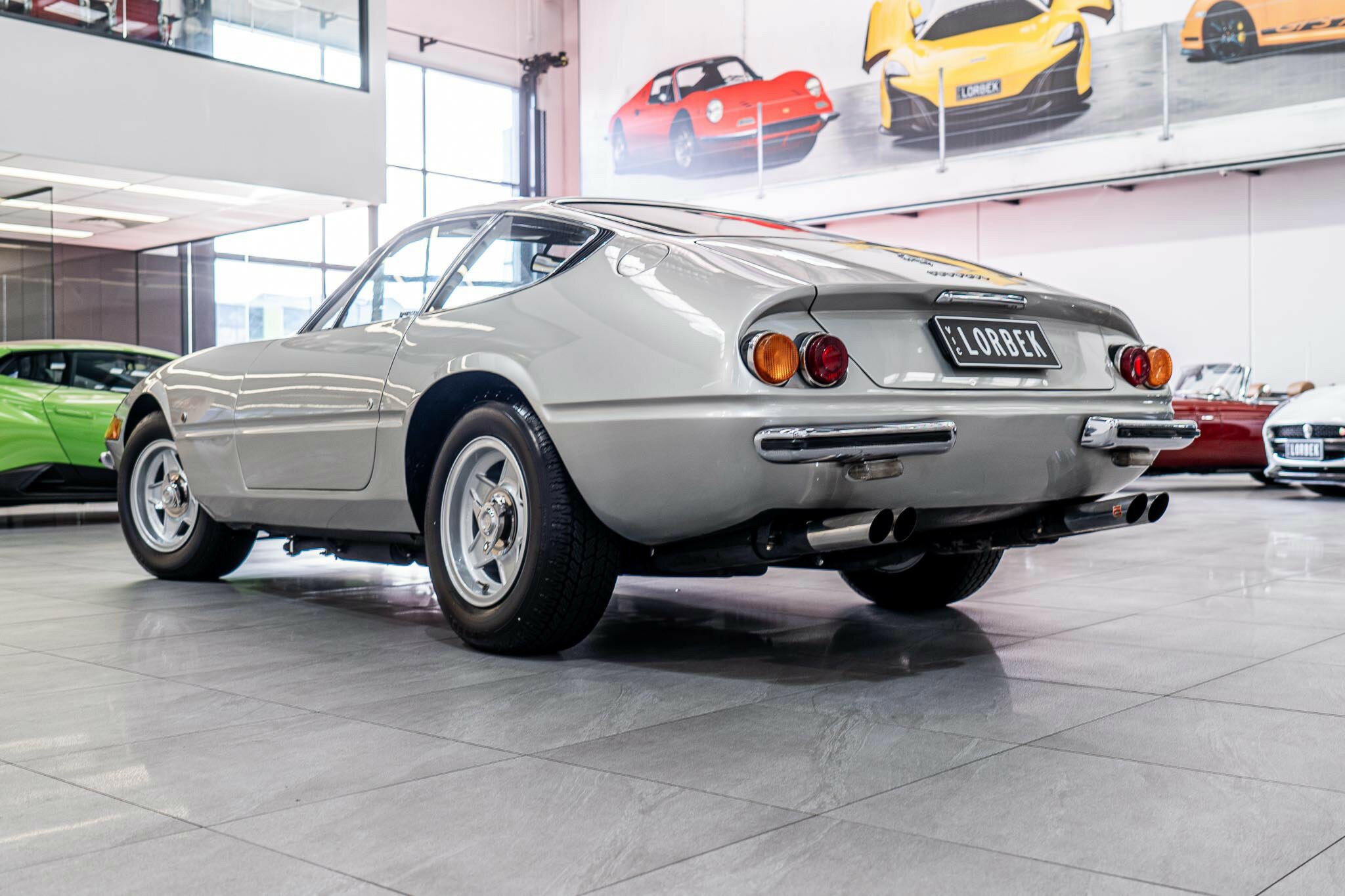 1970 FERRARI 365 GTB4 (DAYTONA) 5 SP MANUAL 2D COUPE