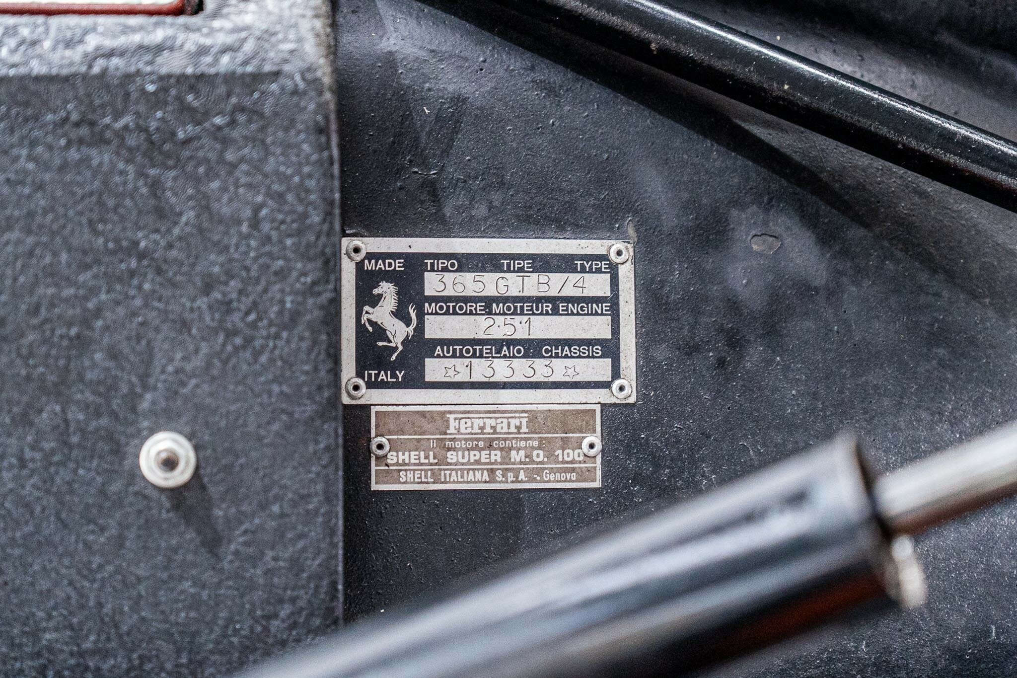 1970 FERRARI 365 GTB4 (DAYTONA) 5 SP MANUAL 2D COUPE