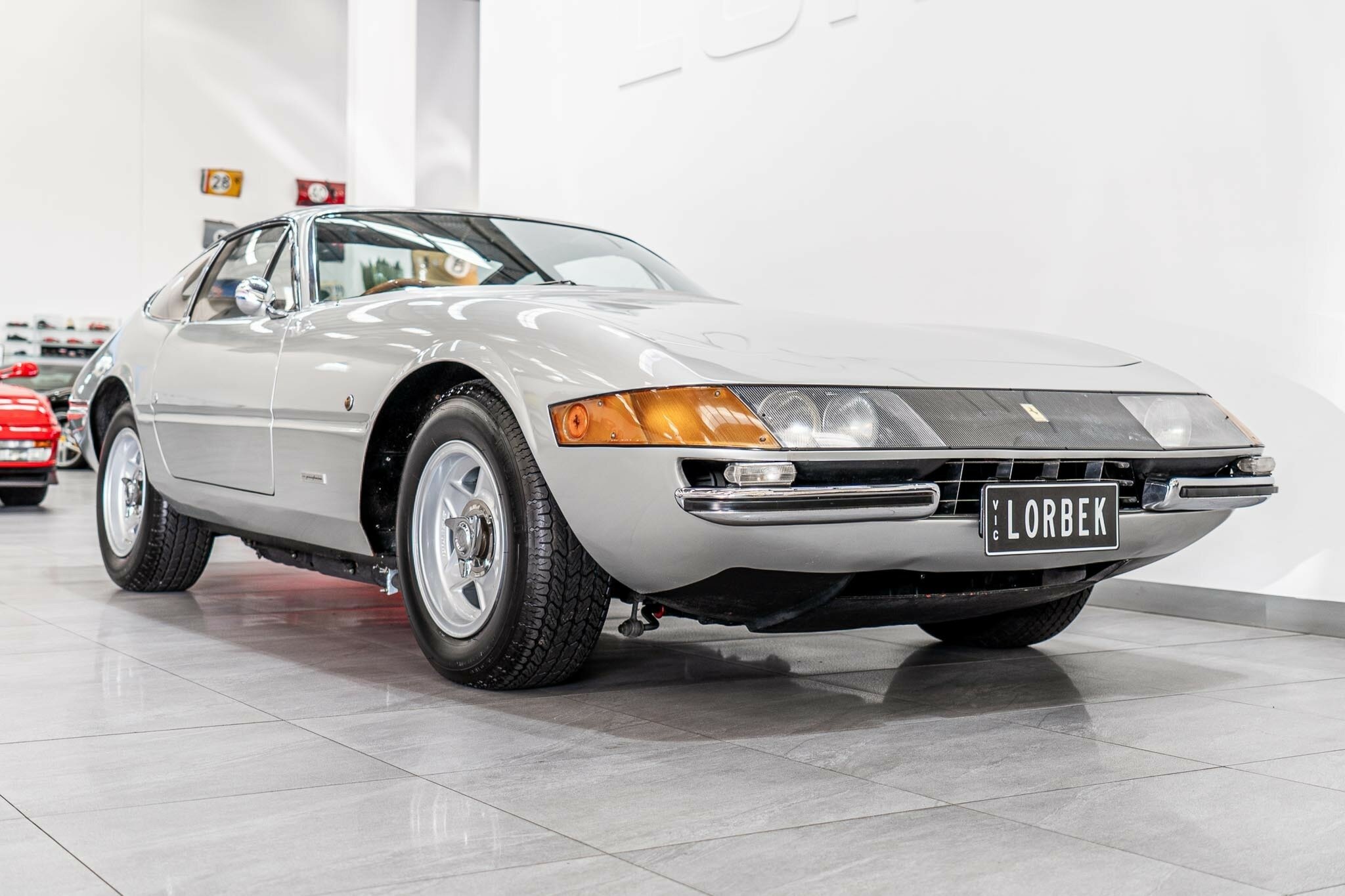 1970 FERRARI 365 GTB4 (DAYTONA) 5 SP MANUAL 2D COUPE