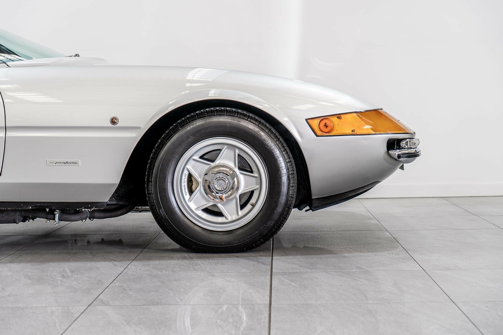 1970 FERRARI 365 GTB4 (DAYTONA) 5 SP MANUAL 2D COUPE