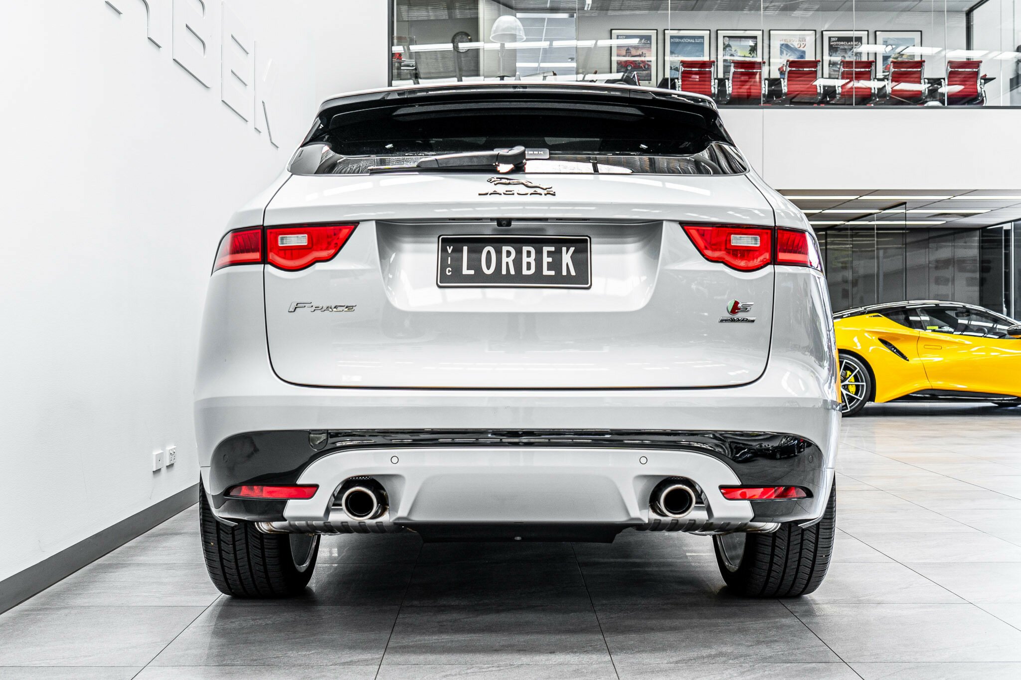 2016 JAGUAR F-PACE MY17 30d S 8 SP AUTOMATIC 4D WAGON