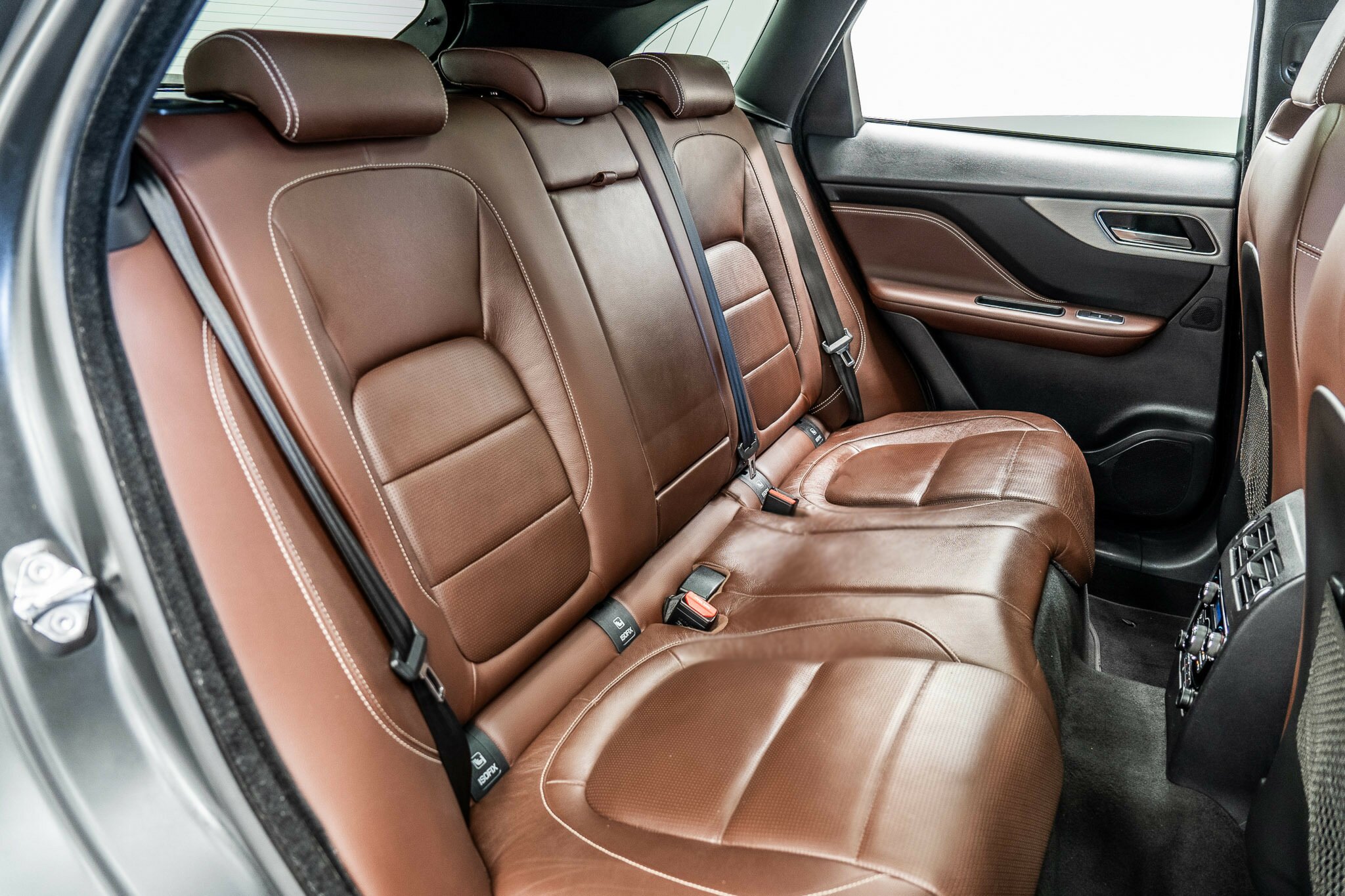 2016 JAGUAR F-PACE MY17 30d S 8 SP AUTOMATIC 4D WAGON