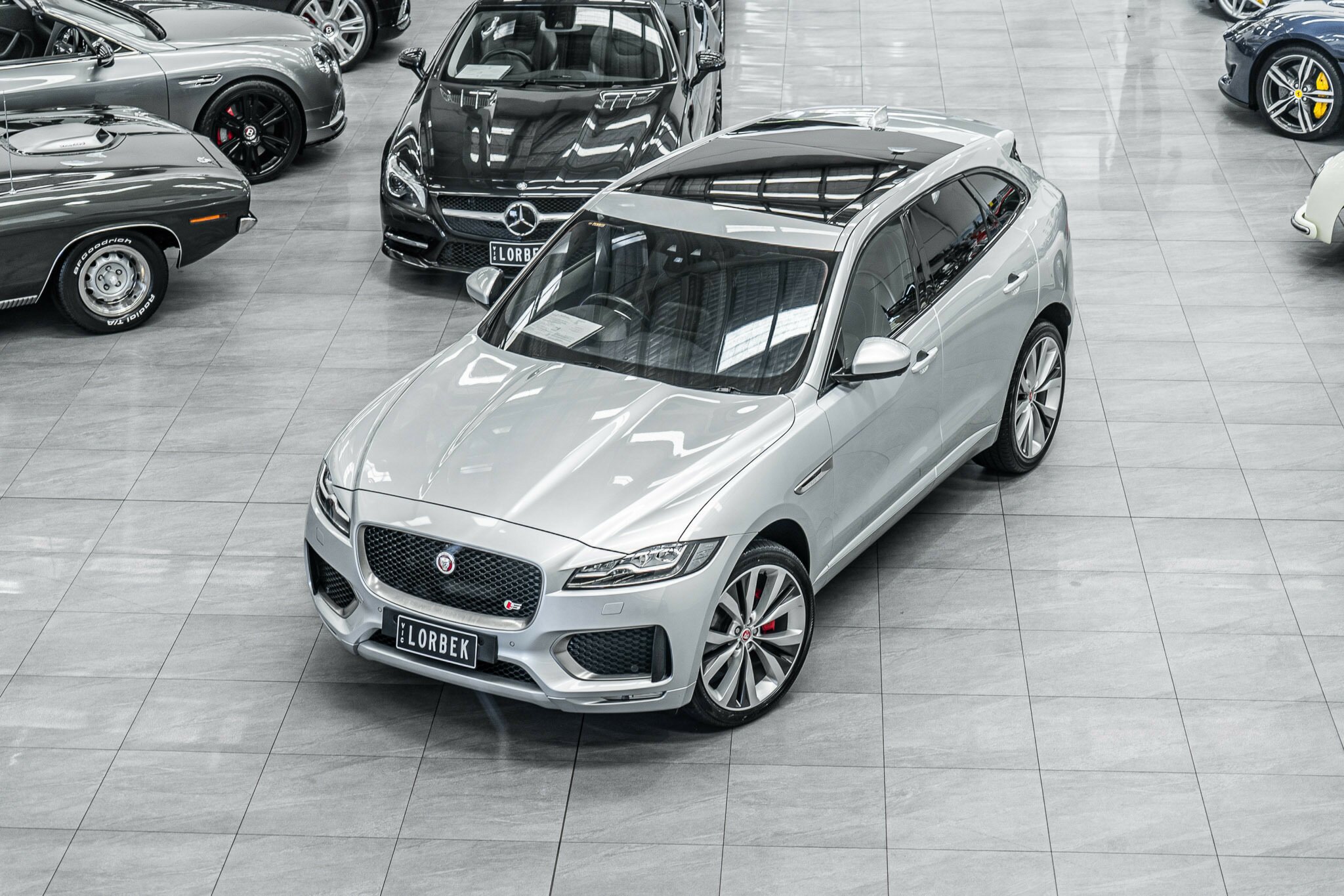2016 JAGUAR F-PACE MY17 30d S 8 SP AUTOMATIC 4D WAGON