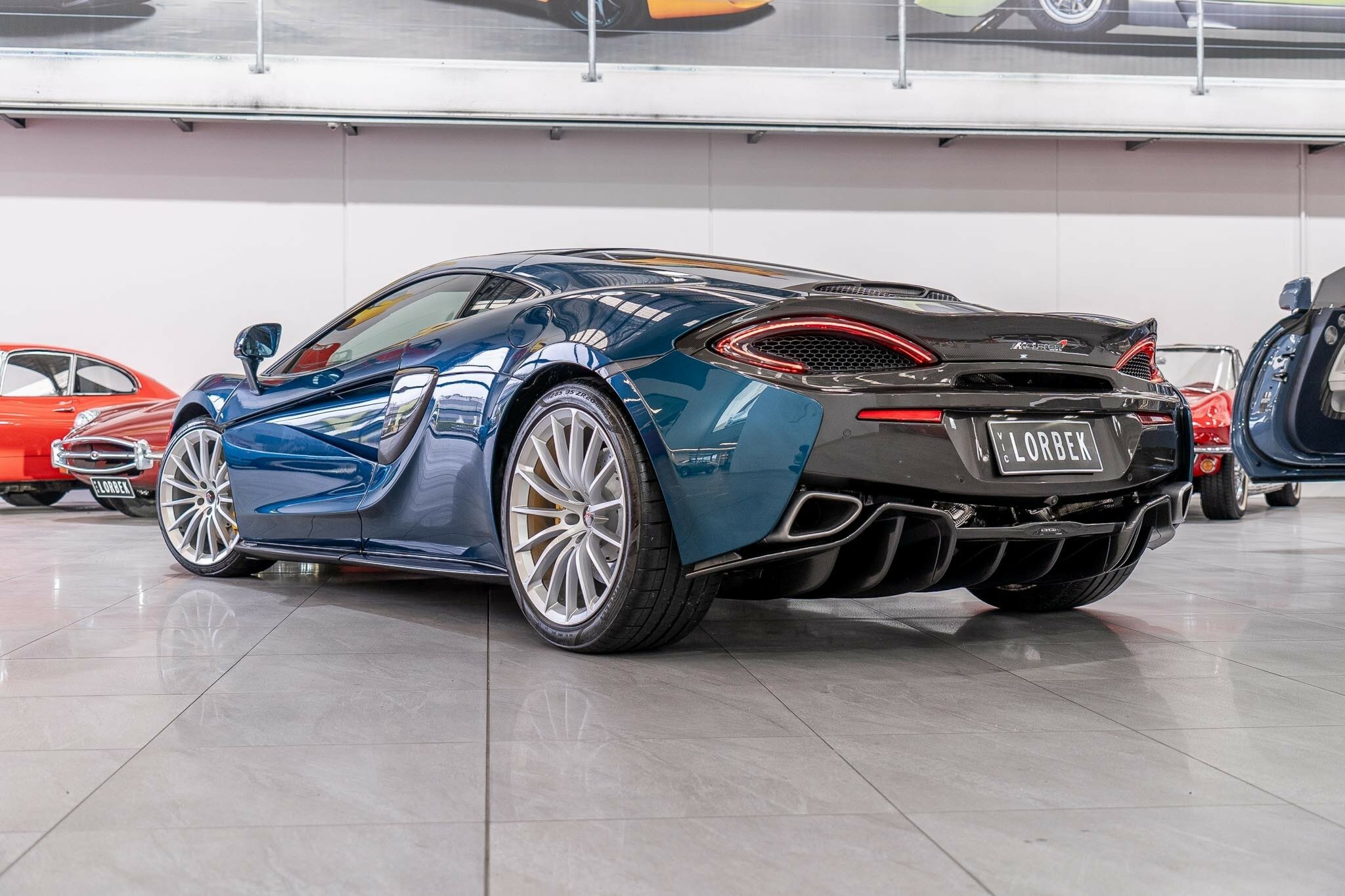 2017 McLAREN 570GT MY17 7 SP AUTO DUAL CLUTCH SEDAN