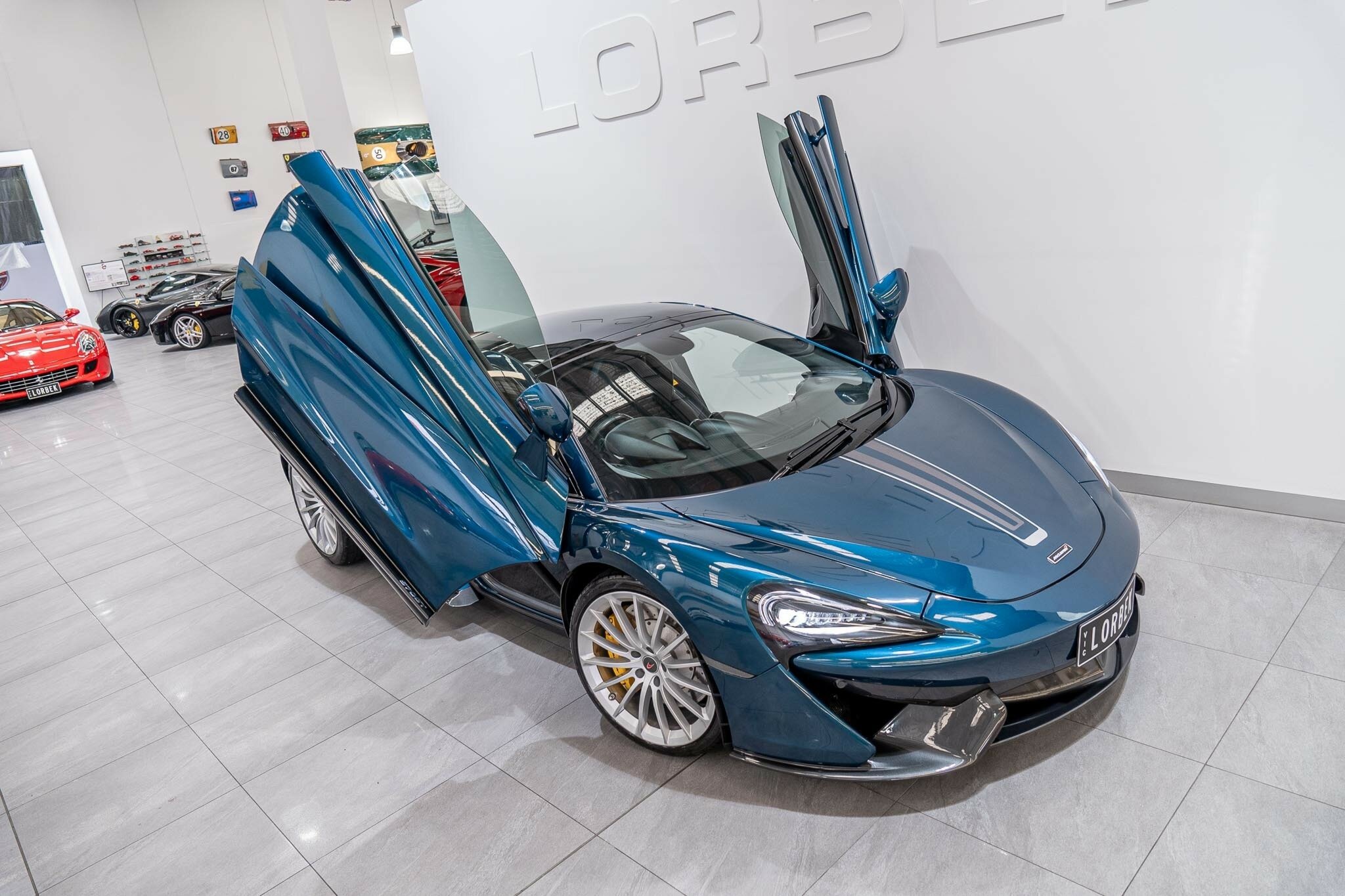 2017 McLAREN 570GT MY17 7 SP AUTO DUAL CLUTCH SEDAN